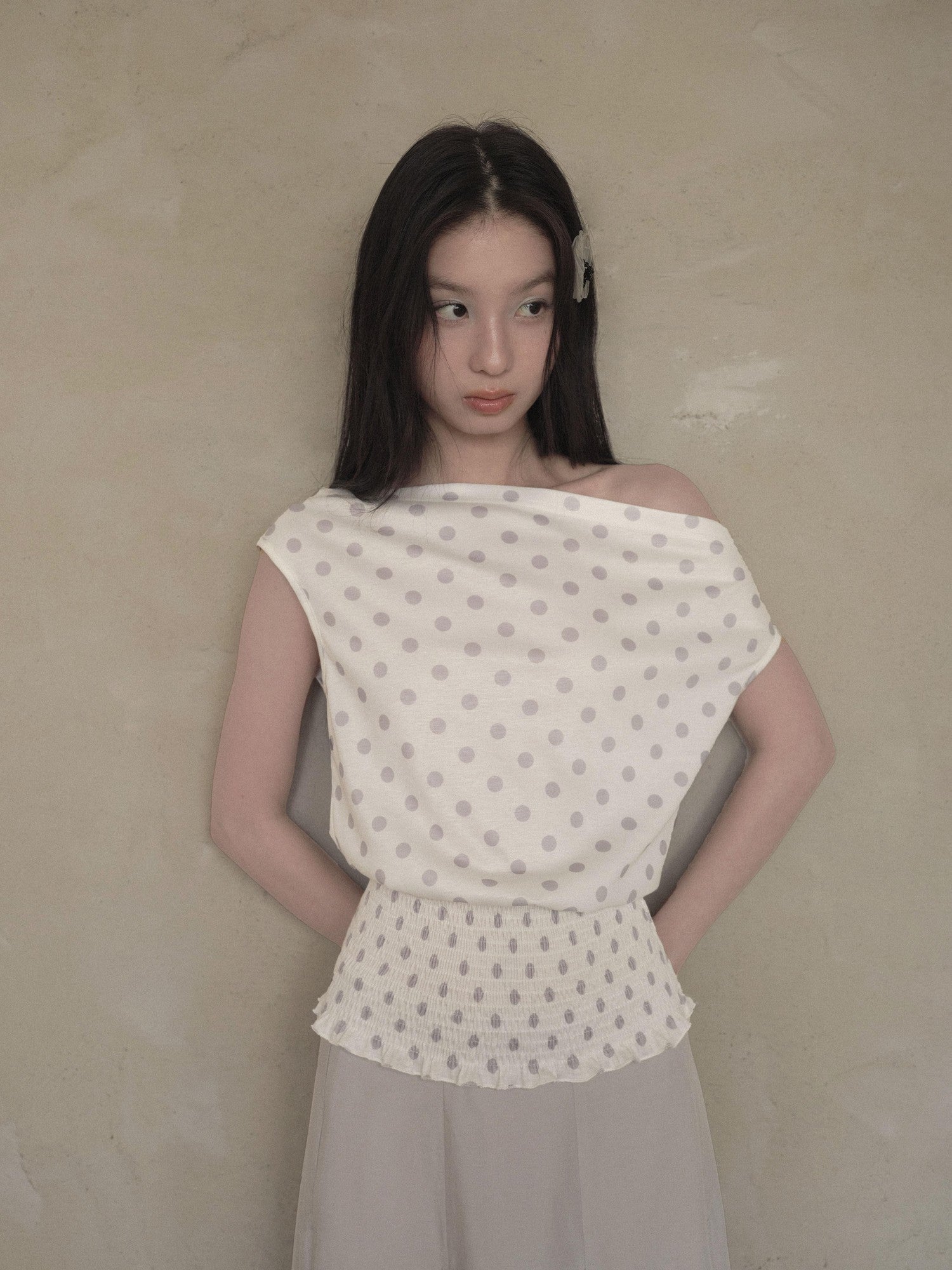 DKZ OFFICIAL Polka Dot Ruched Waist Slanted Neck Women&