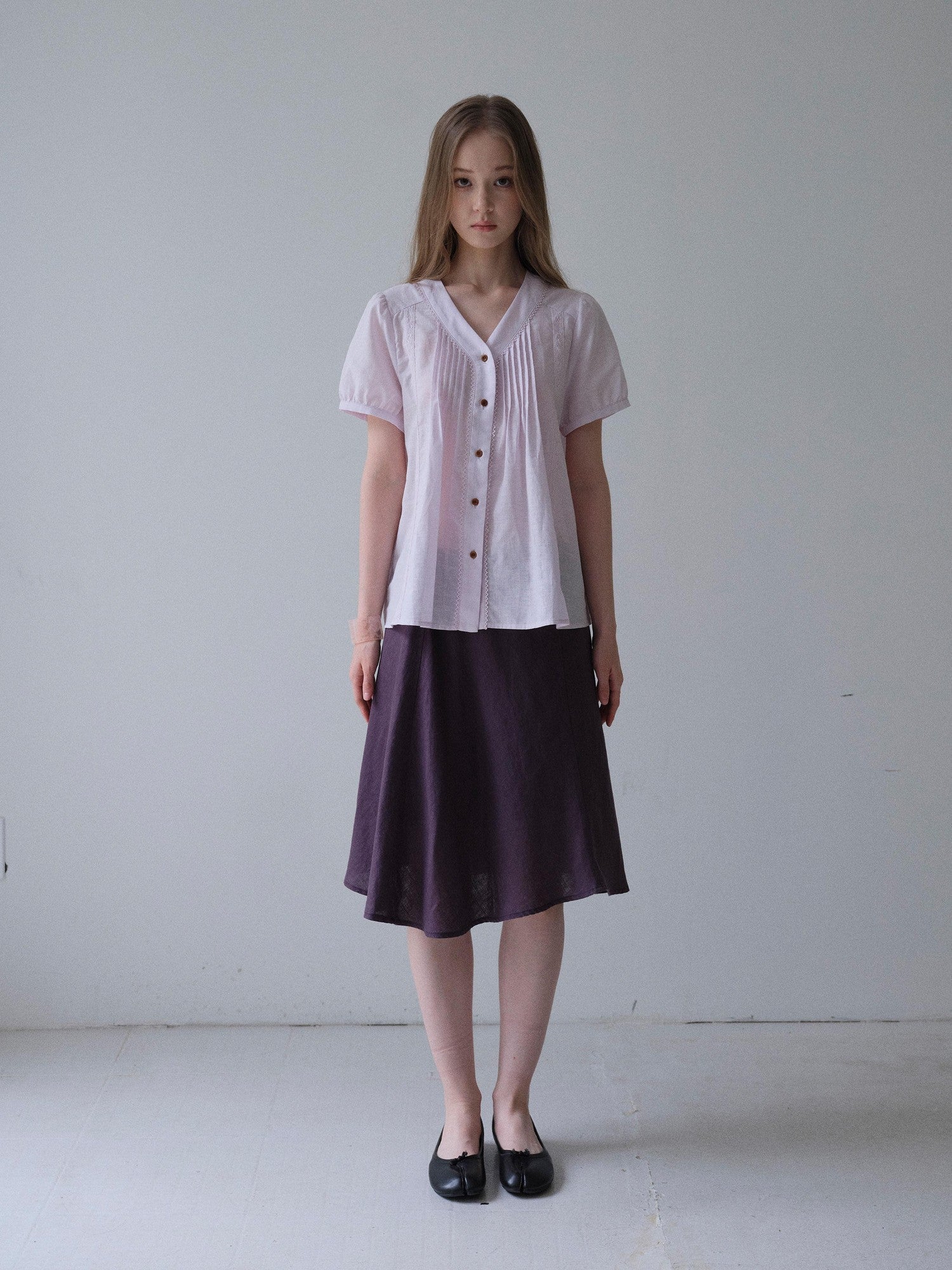 DKZ OFFICIAL Purple Pleated Embroidered V-neck Women&