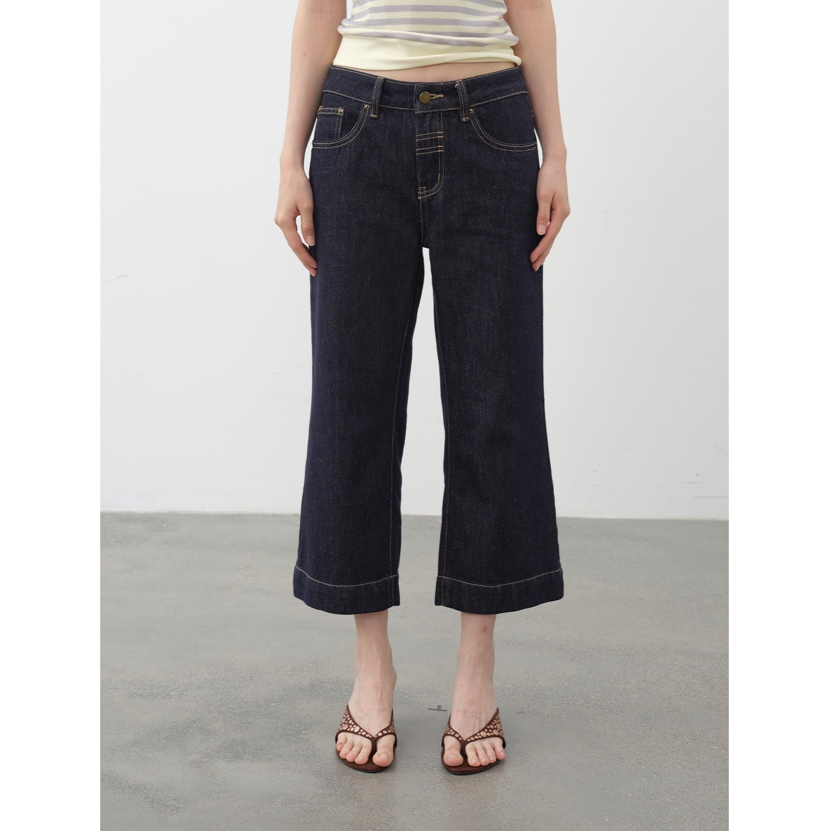 DKZ_OFFICIAL_Raw_Indigo_Button_Fly_Cropped_Mid_Stretch_Women&