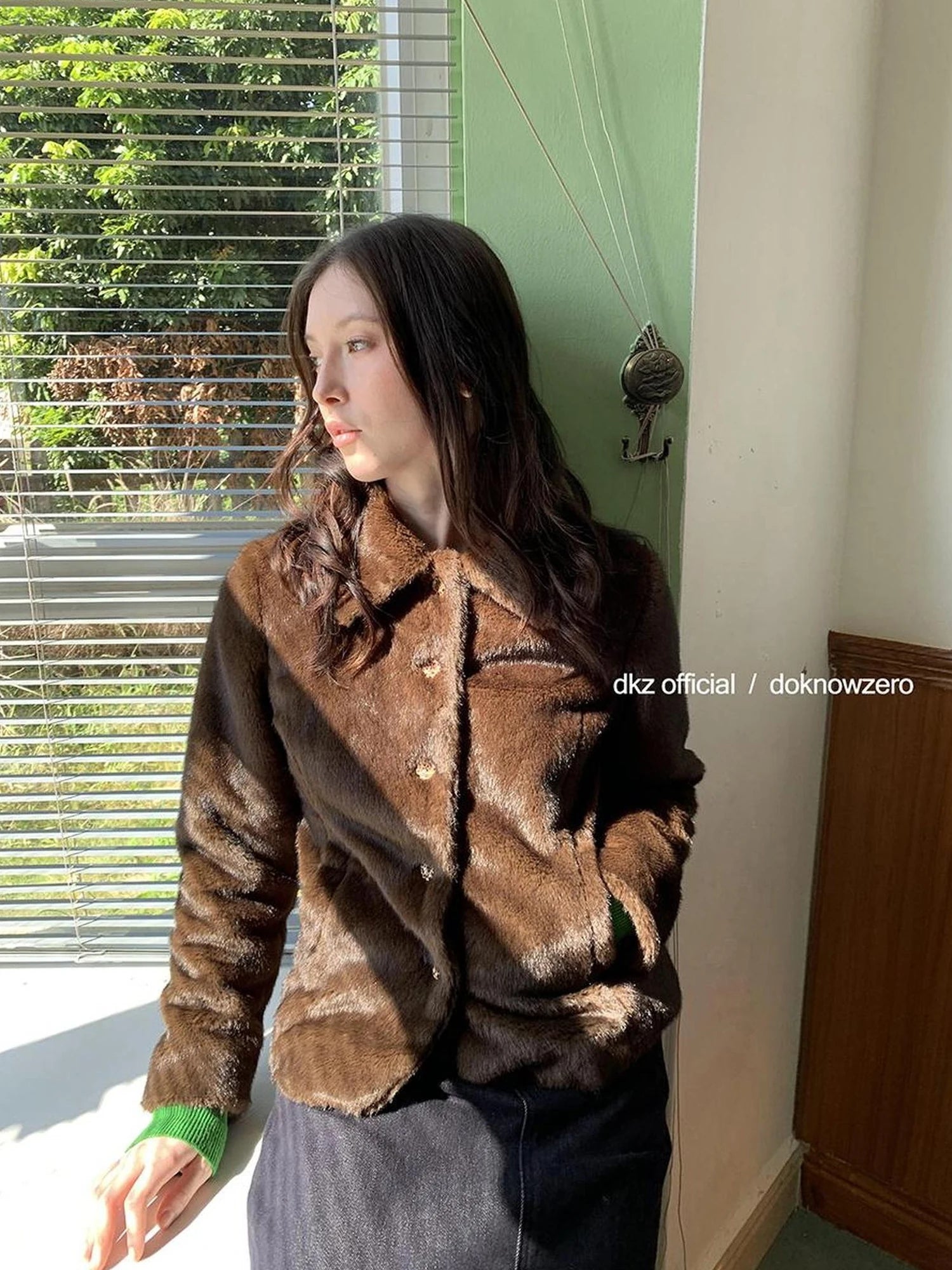 DKZ OFFICIAL Retro Brown Fuzzy Wool Blazer Women Winter Tweed Jacket