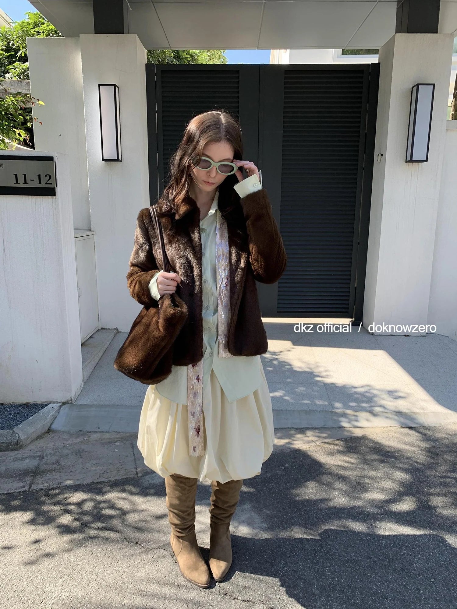 DKZ OFFICIAL Retro Brown Fuzzy Wool Blazer Women Winter Tweed Jacket