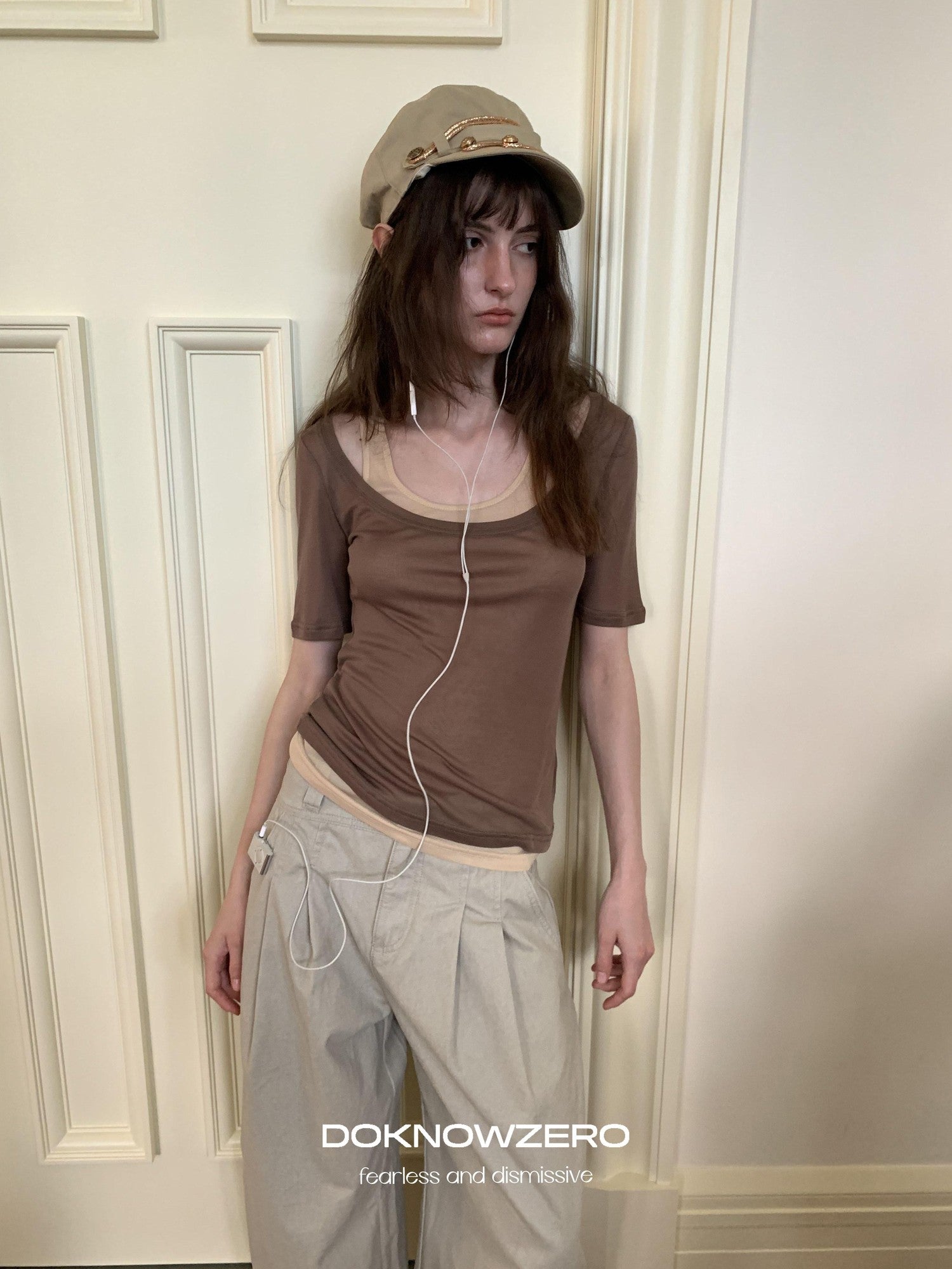DKZ OFFICIAL Retro Colorblock U Neck Women&