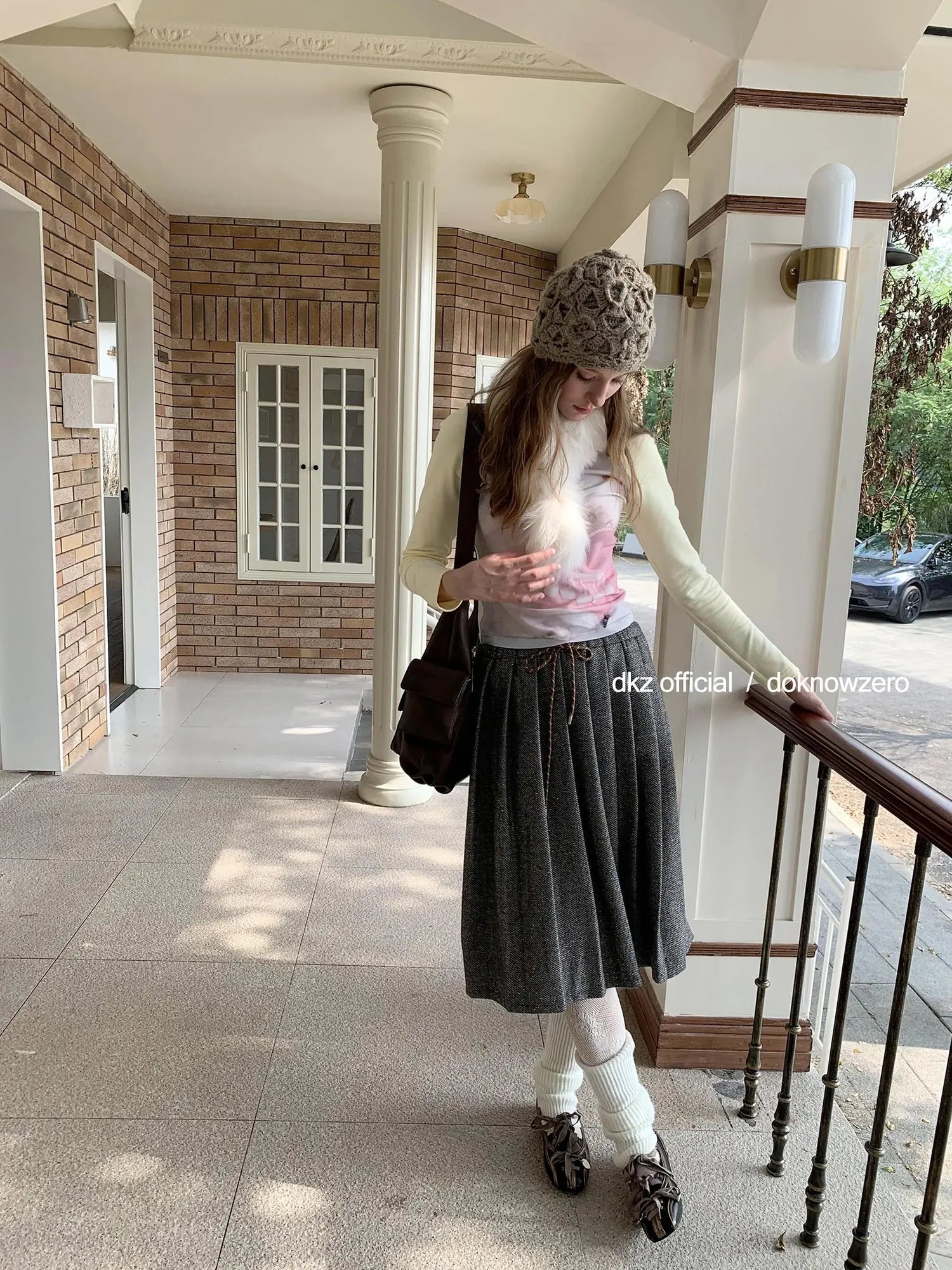 DKZ OFFICIAL Retro Dreamcore Cat Print Raglan Long Sleeve T-shirt