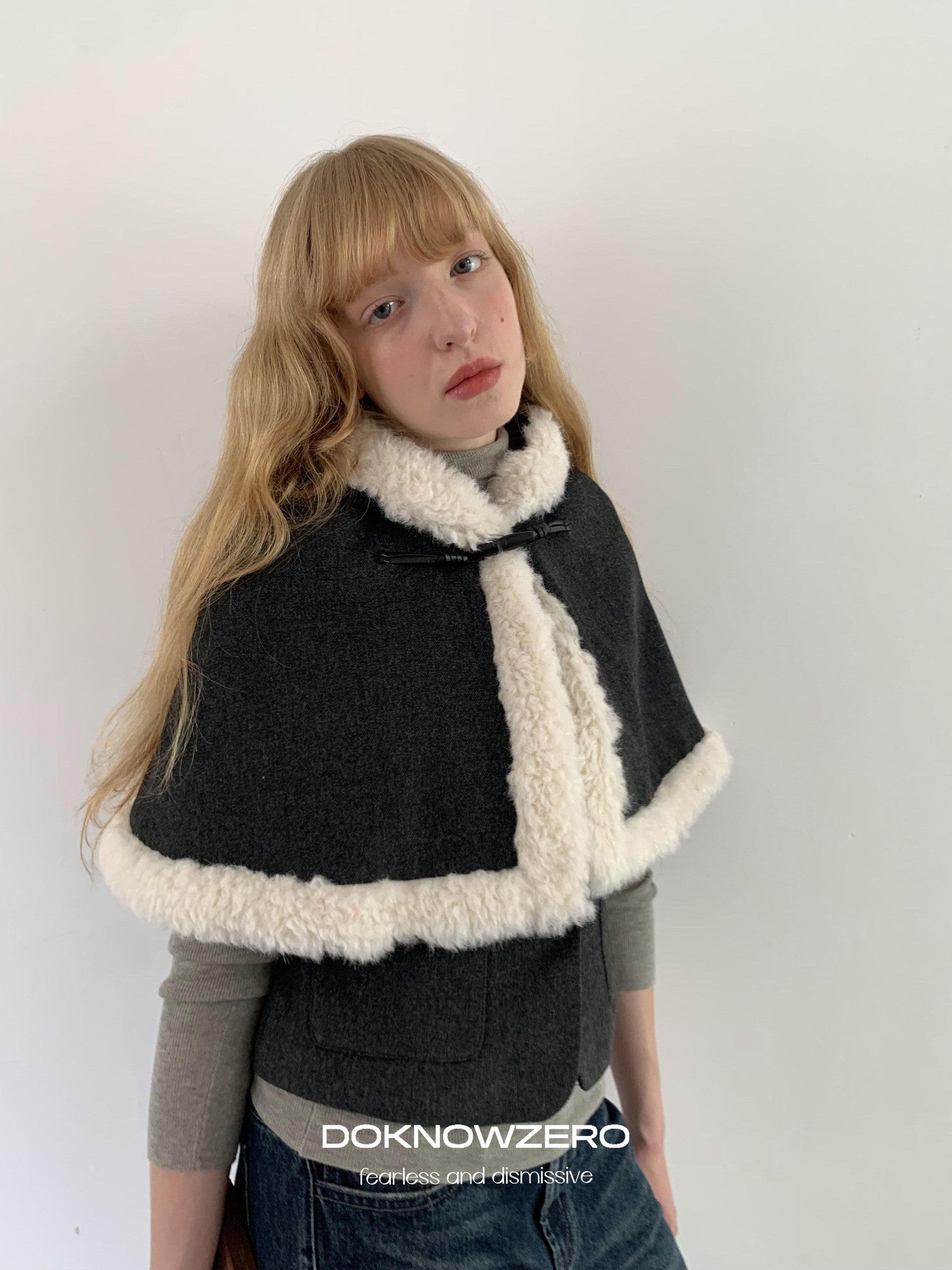 DKZ OFFICIAL Retro Frayed Hem Padded Cape Style Women&