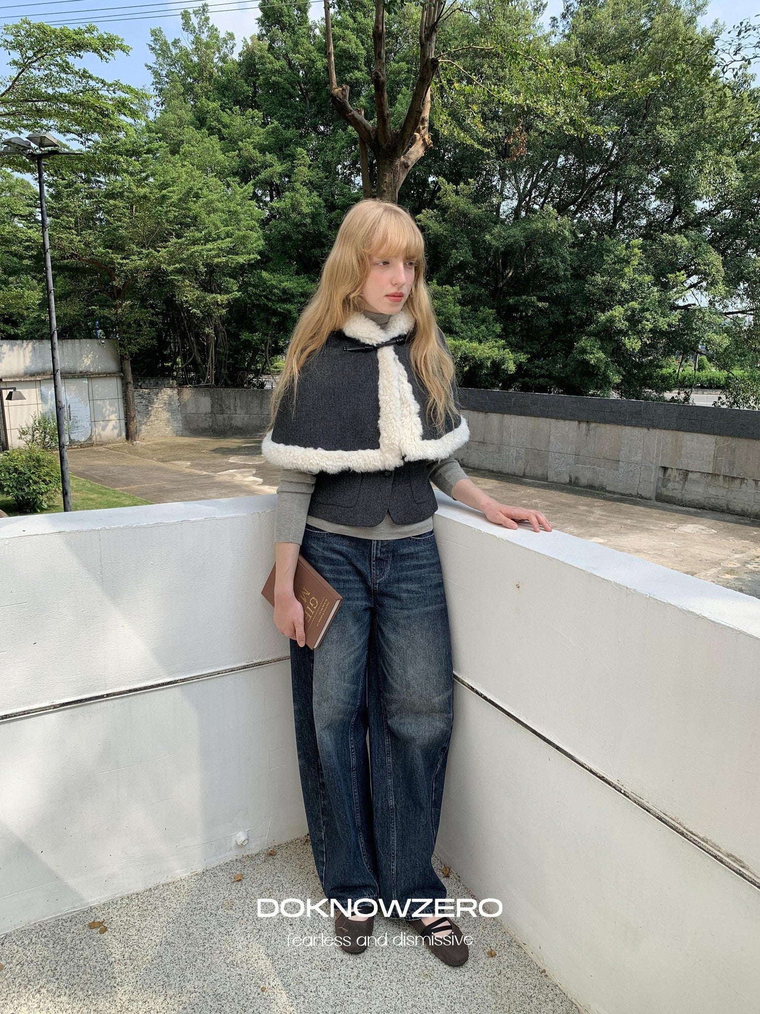 DKZ OFFICIAL Retro Frayed Hem Padded Cape Style Women&