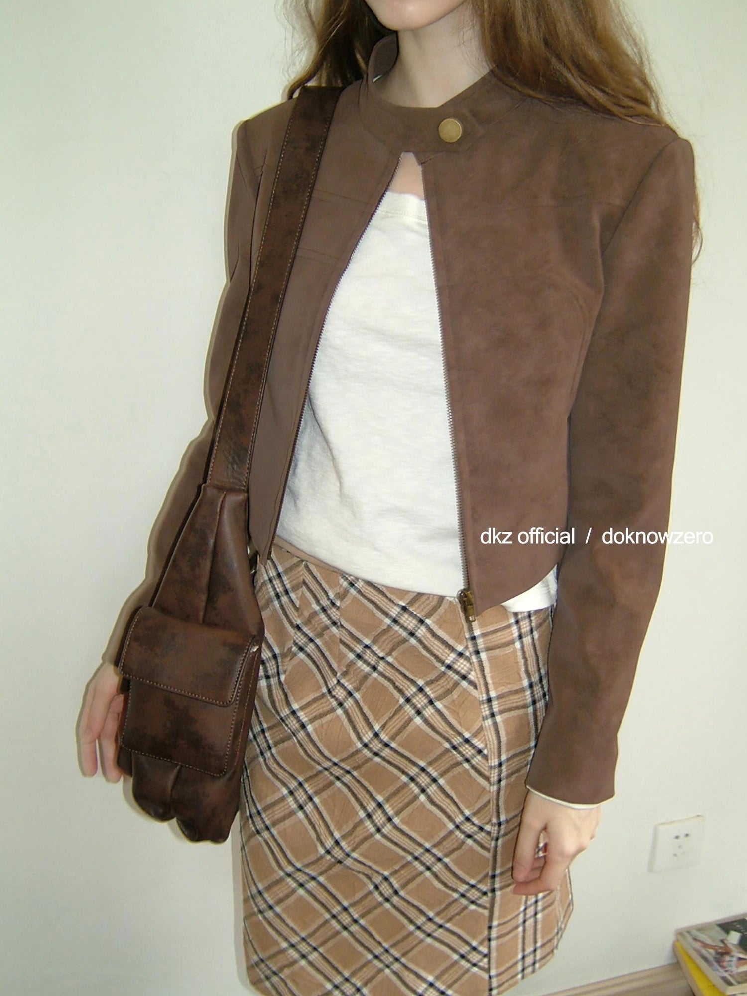 DKZ OFFICIAL Retro Suede Short Jacket And Pleated Skirt Set