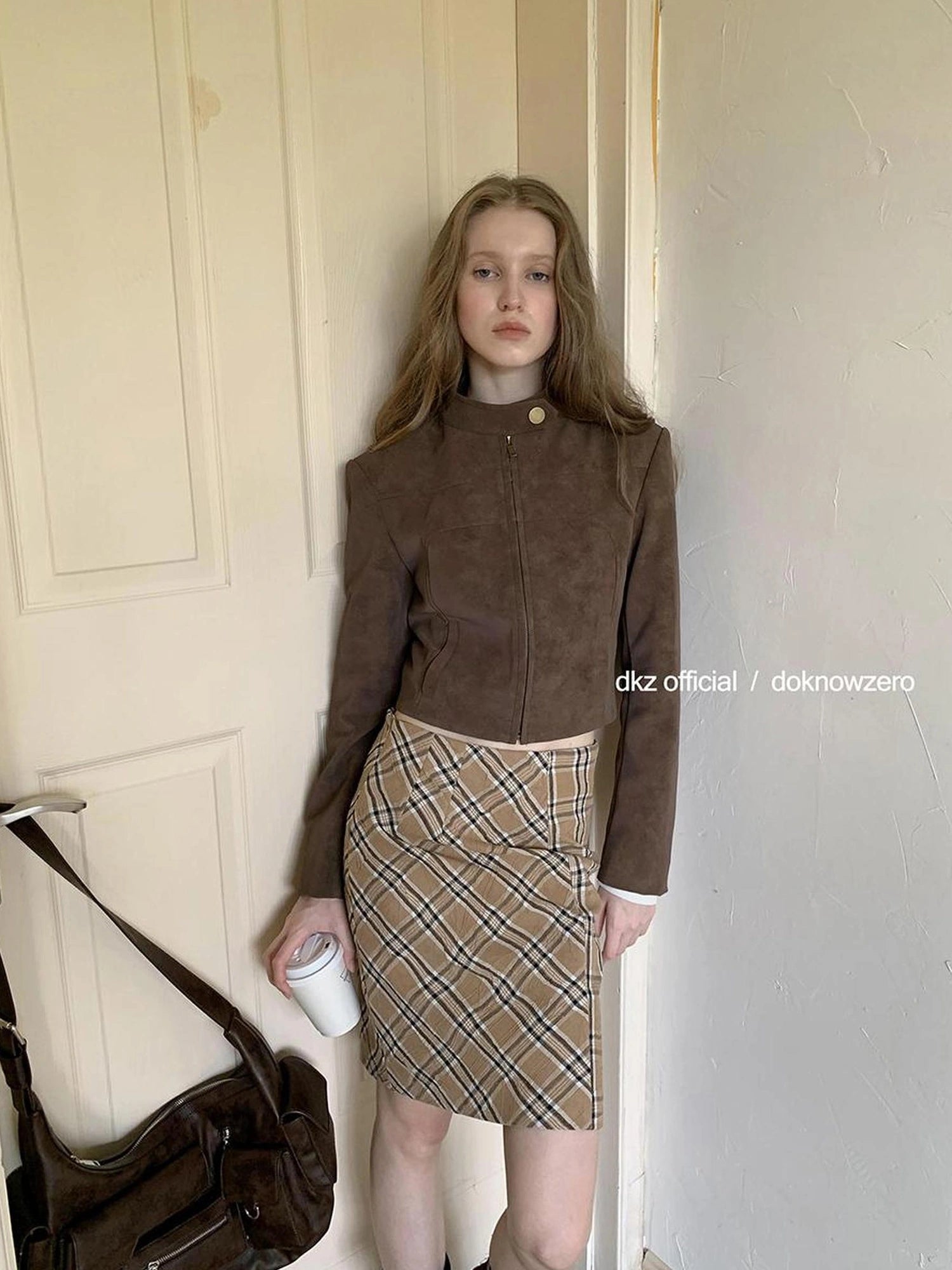 DKZ OFFICIAL Retro Suede Short Jacket And Pleated Skirt Set