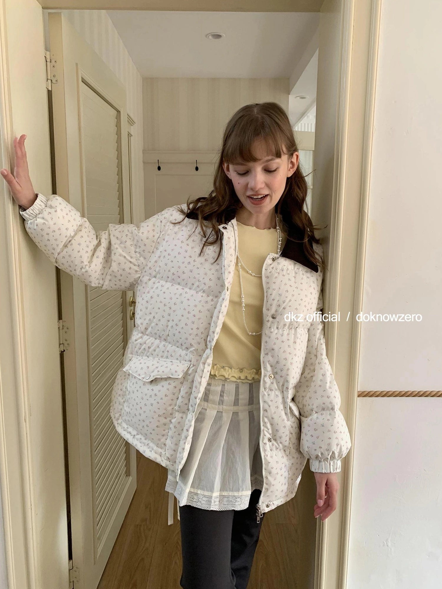 DKZ OFFICIAL Rolled Cuff Slim Fit Long Sleeve Tee