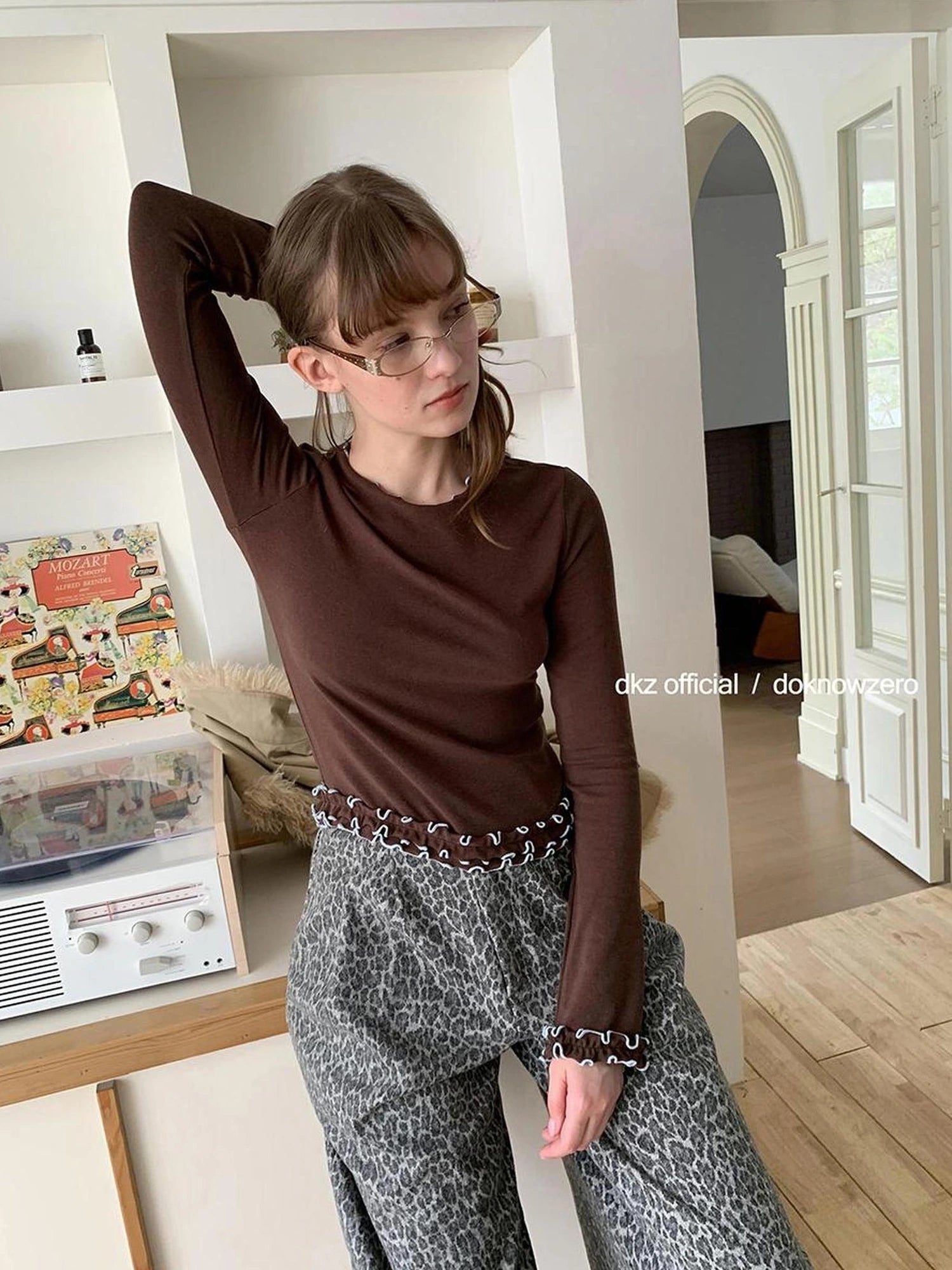 DKZ OFFICIAL Rolled Cuff Slim Fit Long Sleeve Tee