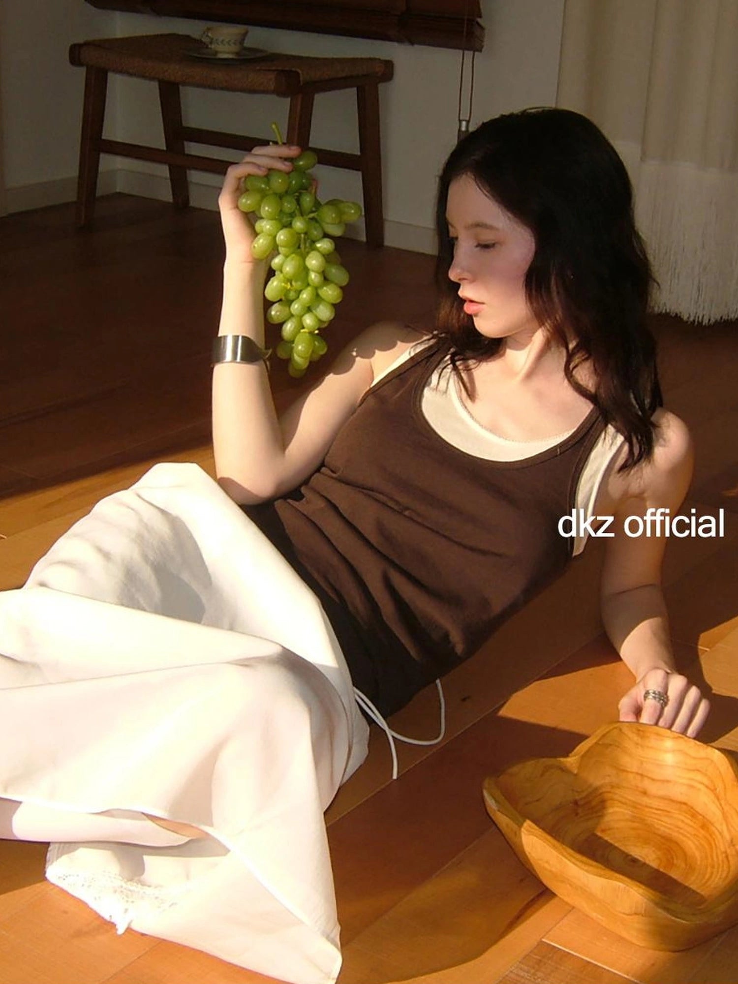 DKZ OFFICIAL Sheer Lace Straight Skirt In White