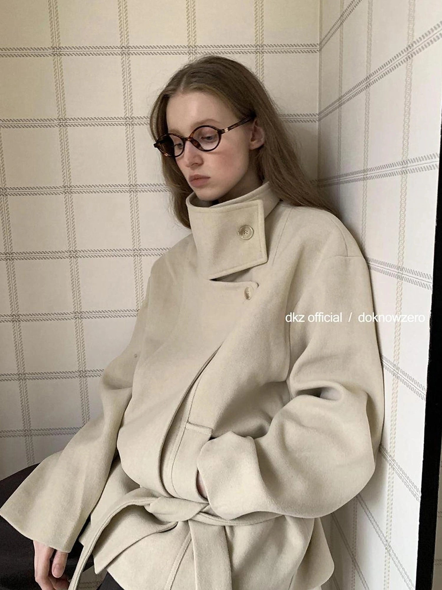 DKZ OFFICIAL Short Wool Blend Trench Coat With Stand Collar