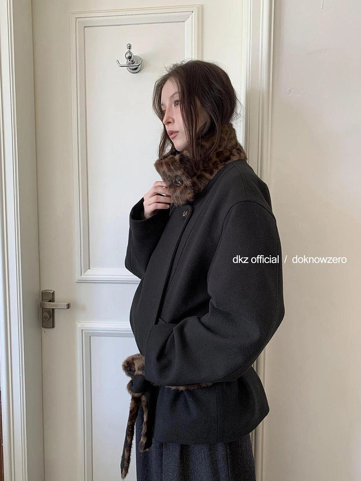 DKZ OFFICIAL Short Wool Blend Trench Coat With Stand Collar