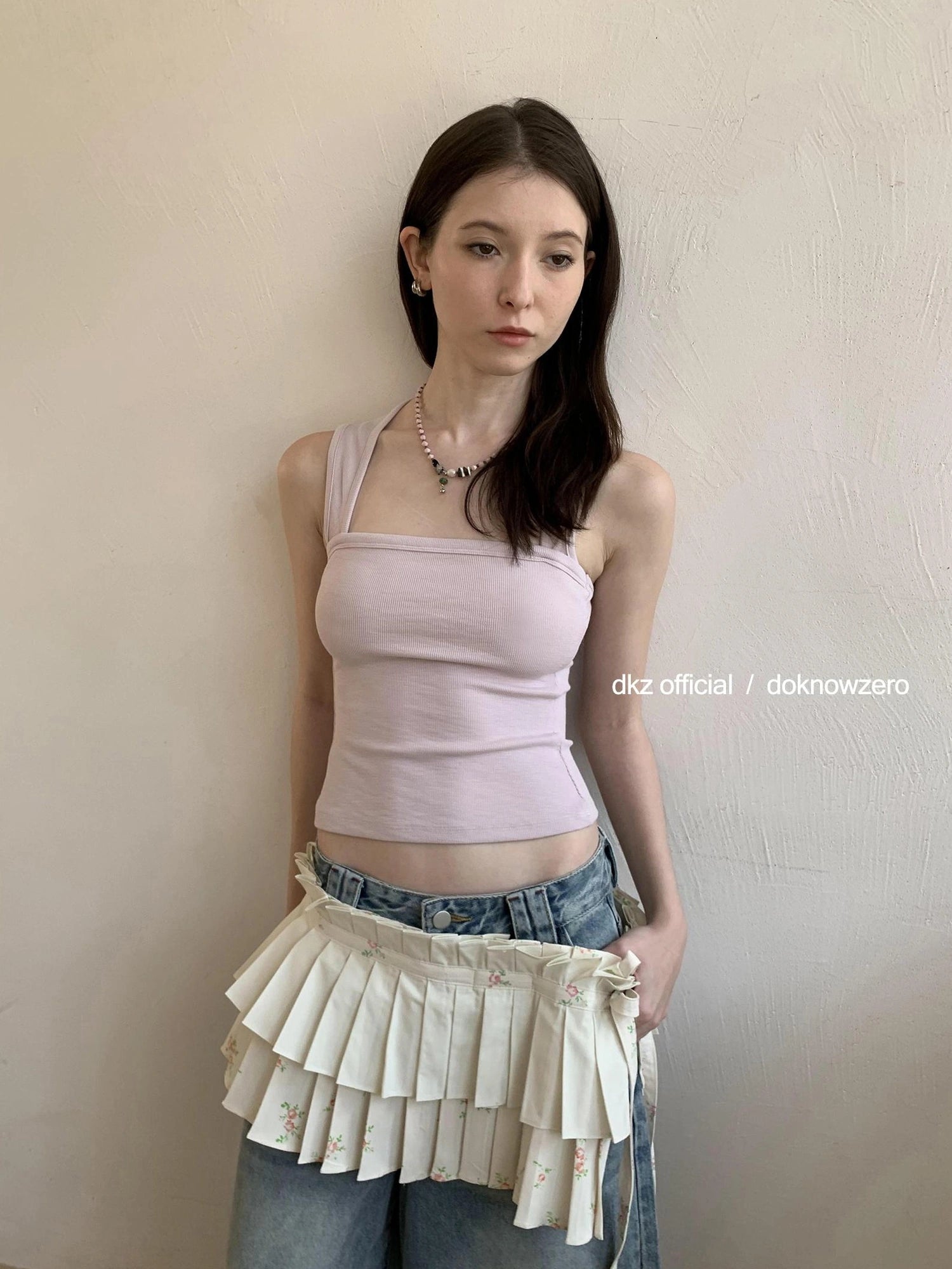 DKZ OFFICIAL Sleeveless Slim Fit Tank Top For Women