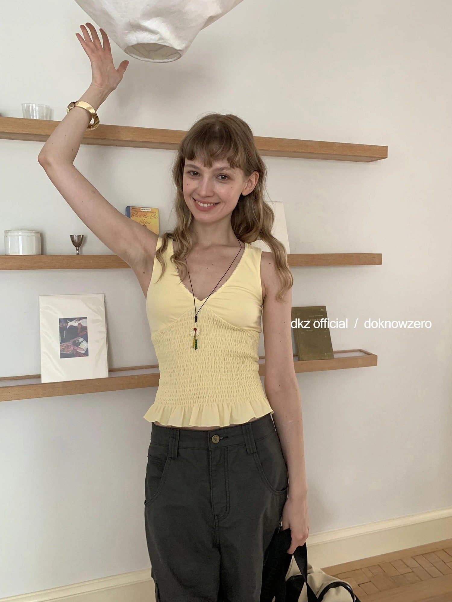 DKZ OFFICIAL Sleeveless V-neck Vest For Women Summer Slim Fit Top