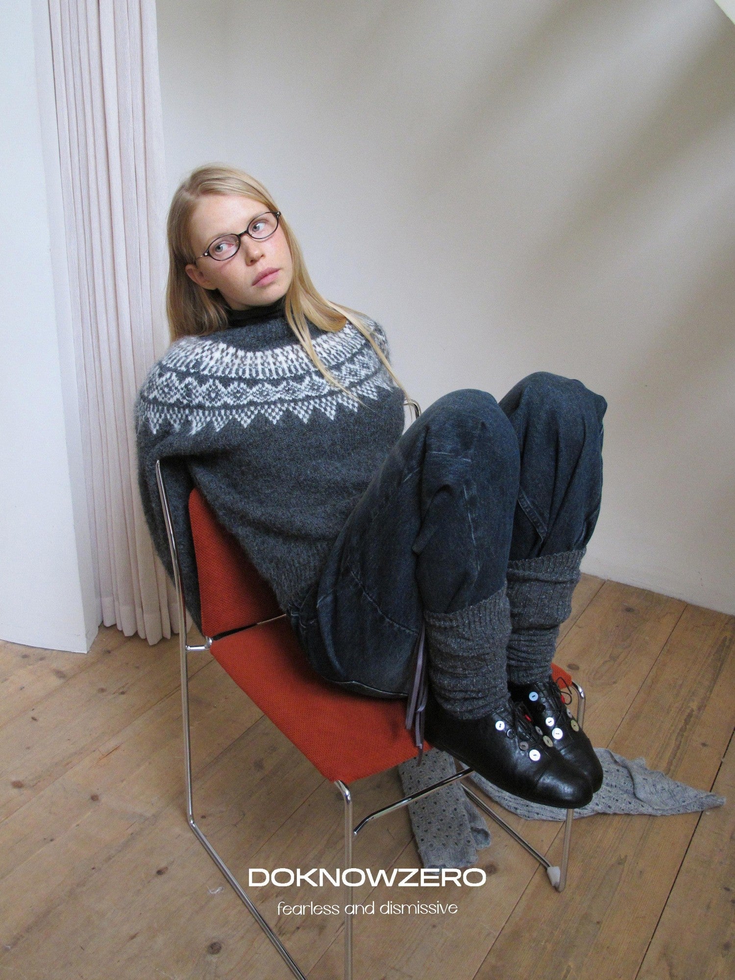 DKZ OFFICIAL Soft Jacquard Crew Neck Vintage Knit Women&