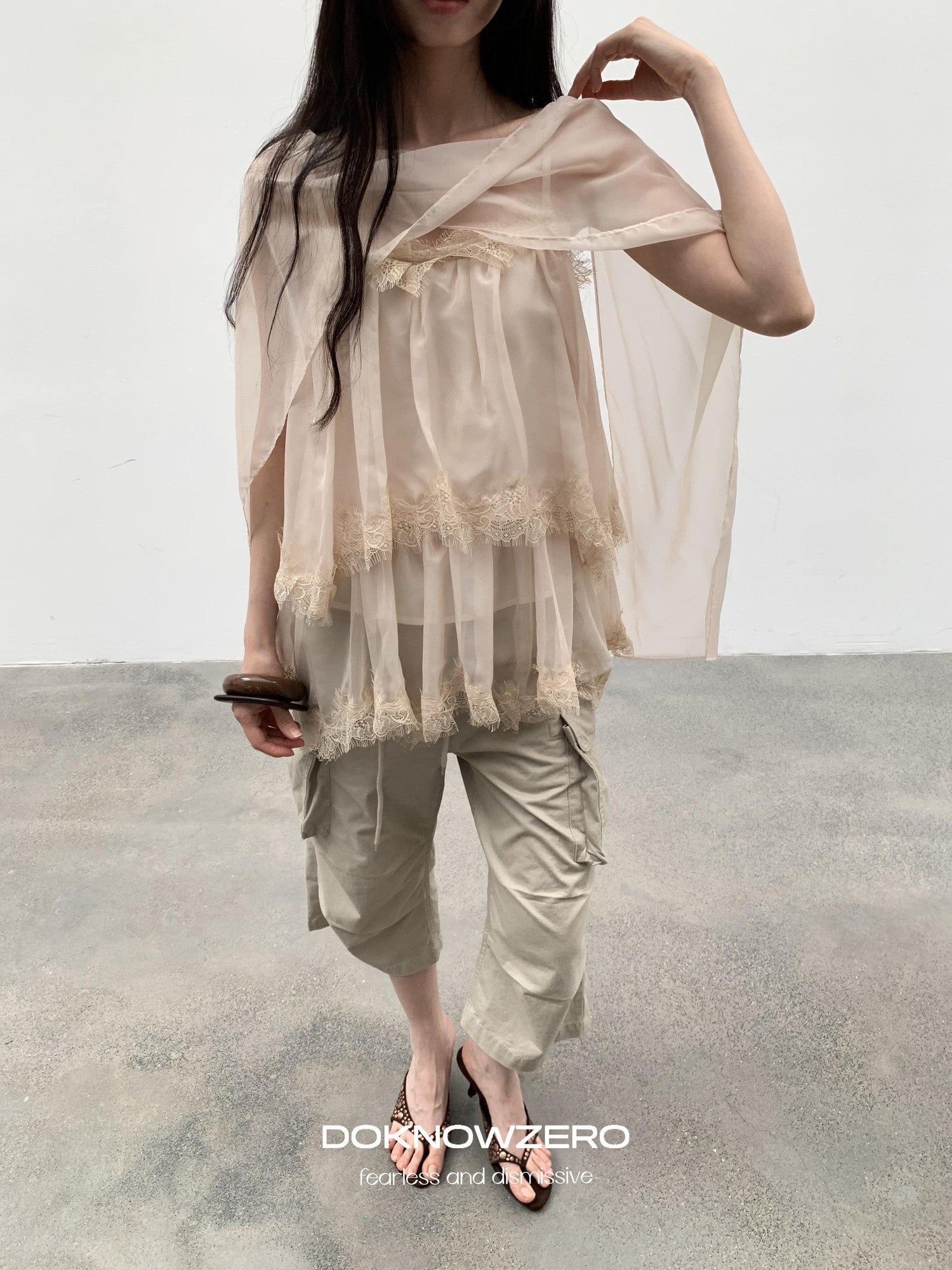 DKZ OFFICIAL Soft Pink Scarf Layered V-neck Women&