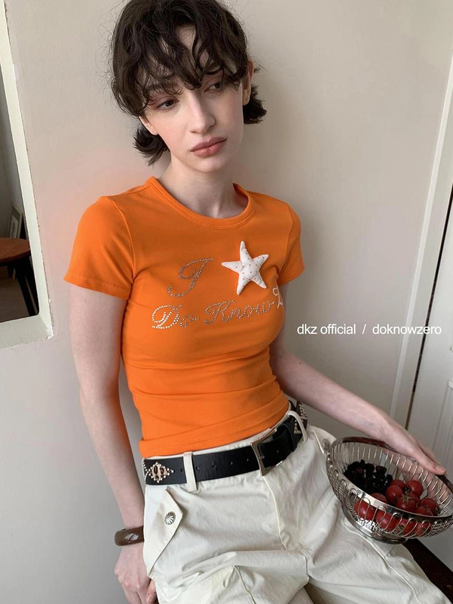 DKZ OFFICIAL Sparkle Dot Star Embellished Slim Fit T-Shirt