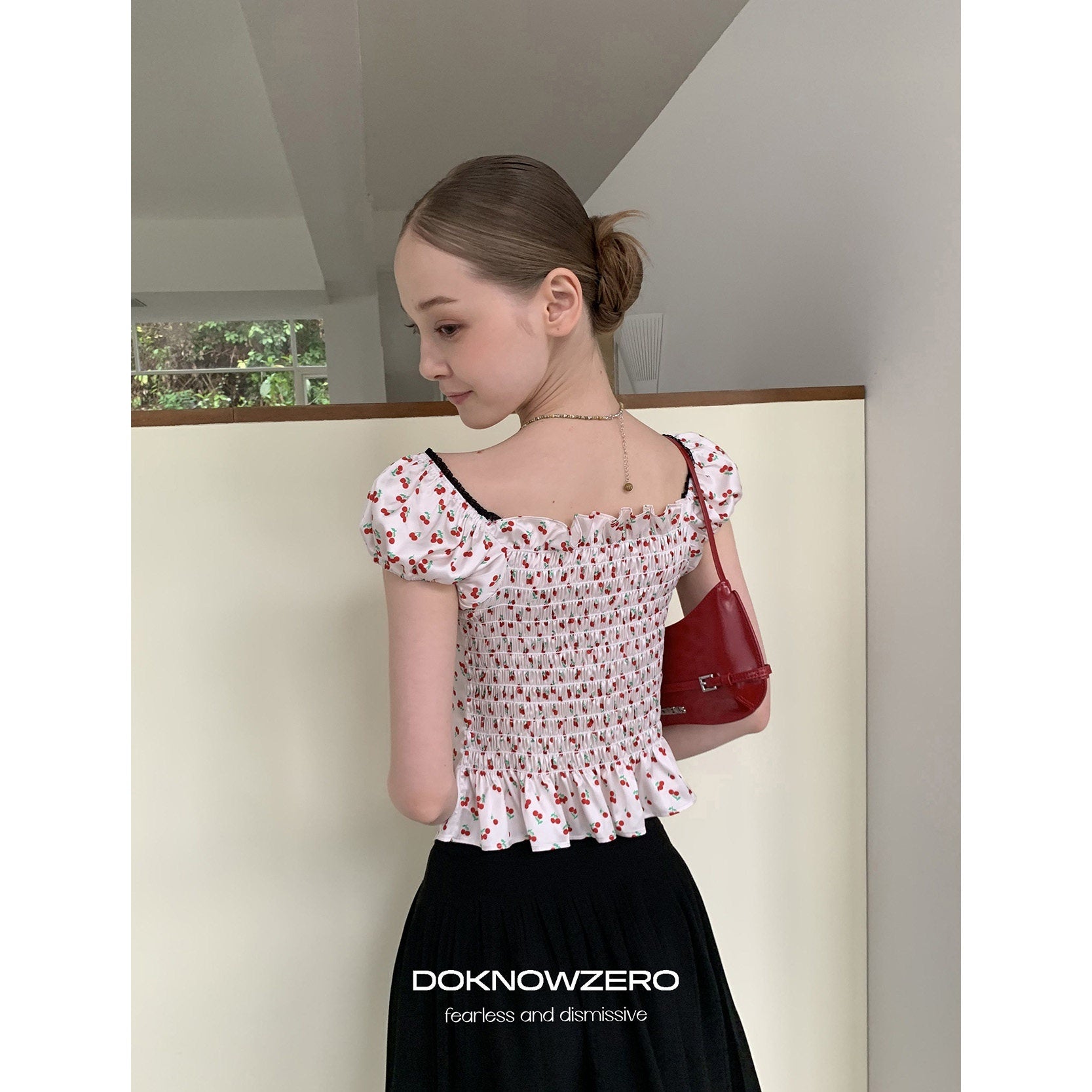 DKZ_OFFICIAL_Square_Neck_Printed_Slim_Fit_Puff_Sleeve_Women&
