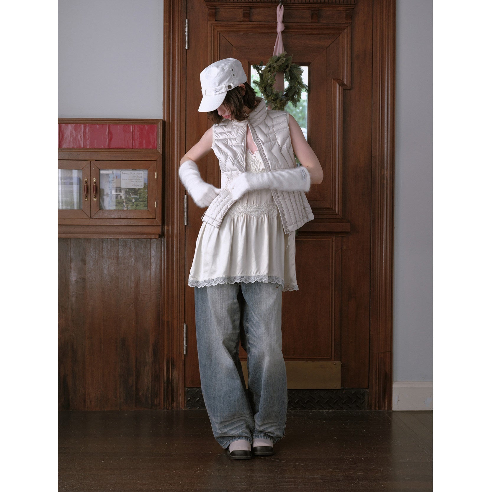 DKZ_OFFICIAL_Star_Ribbed_Quilted_Layered_Sleeveless_Women&
