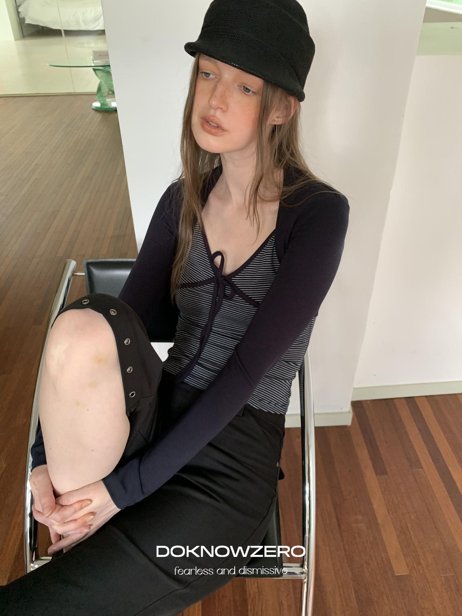 DKZ OFFICIAL Striped Layered Tie Slim V-neck Women&