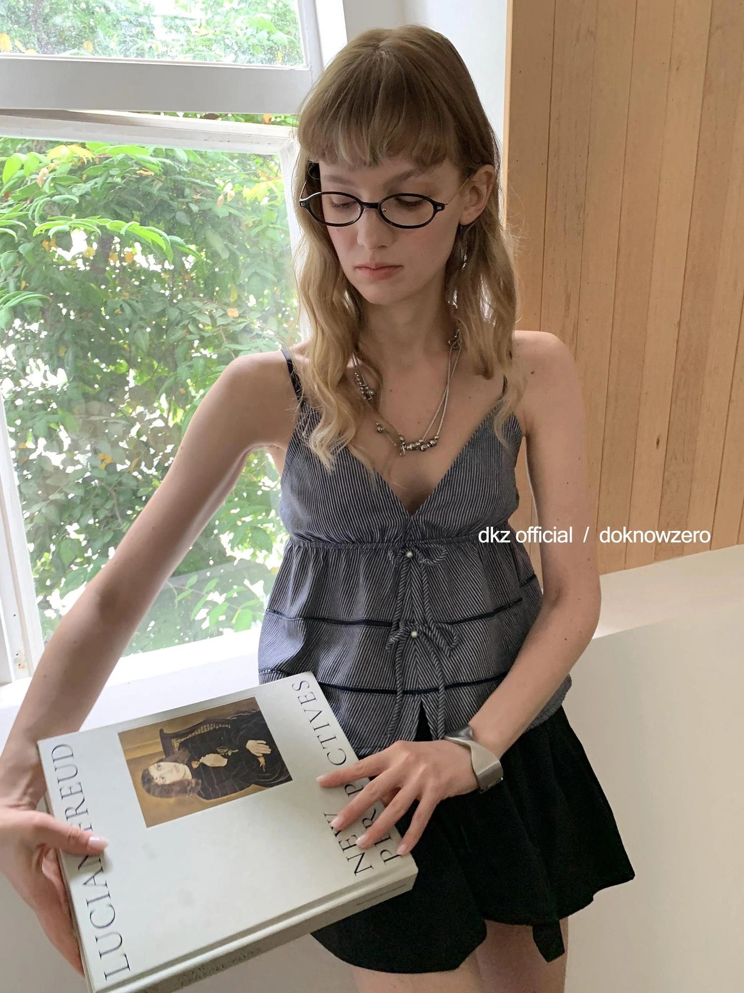 DKZ OFFICIAL Striped V-Neck Bow Tie Camisole Top