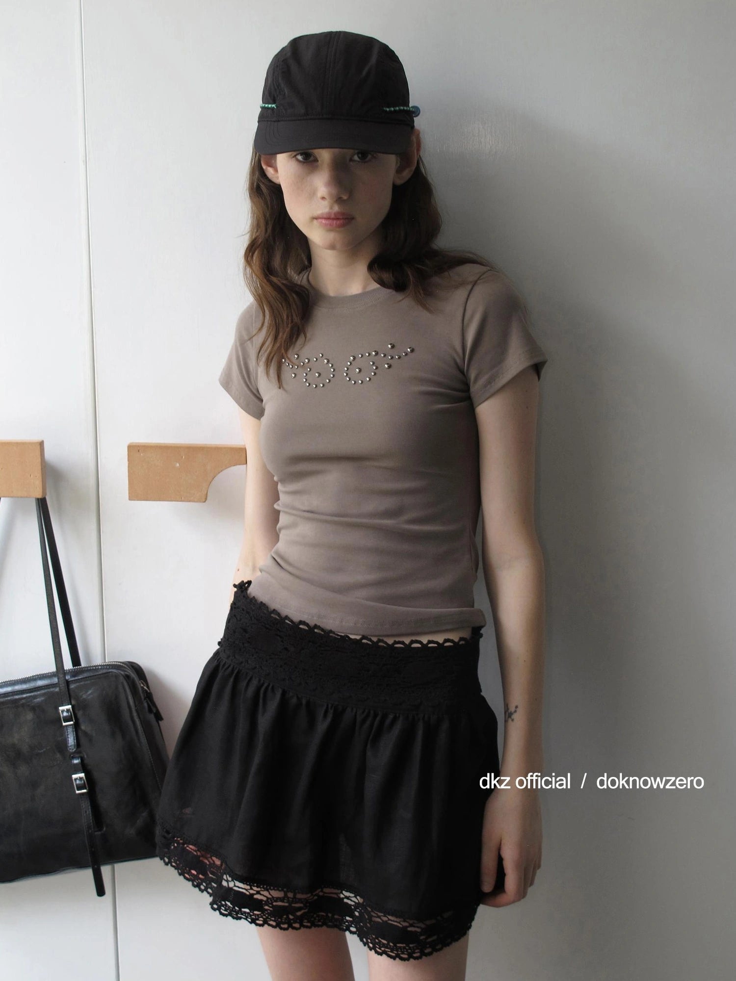 DKZ OFFICIAL Tencel Linen Blend Ballet Short Skirt With Lace Trim