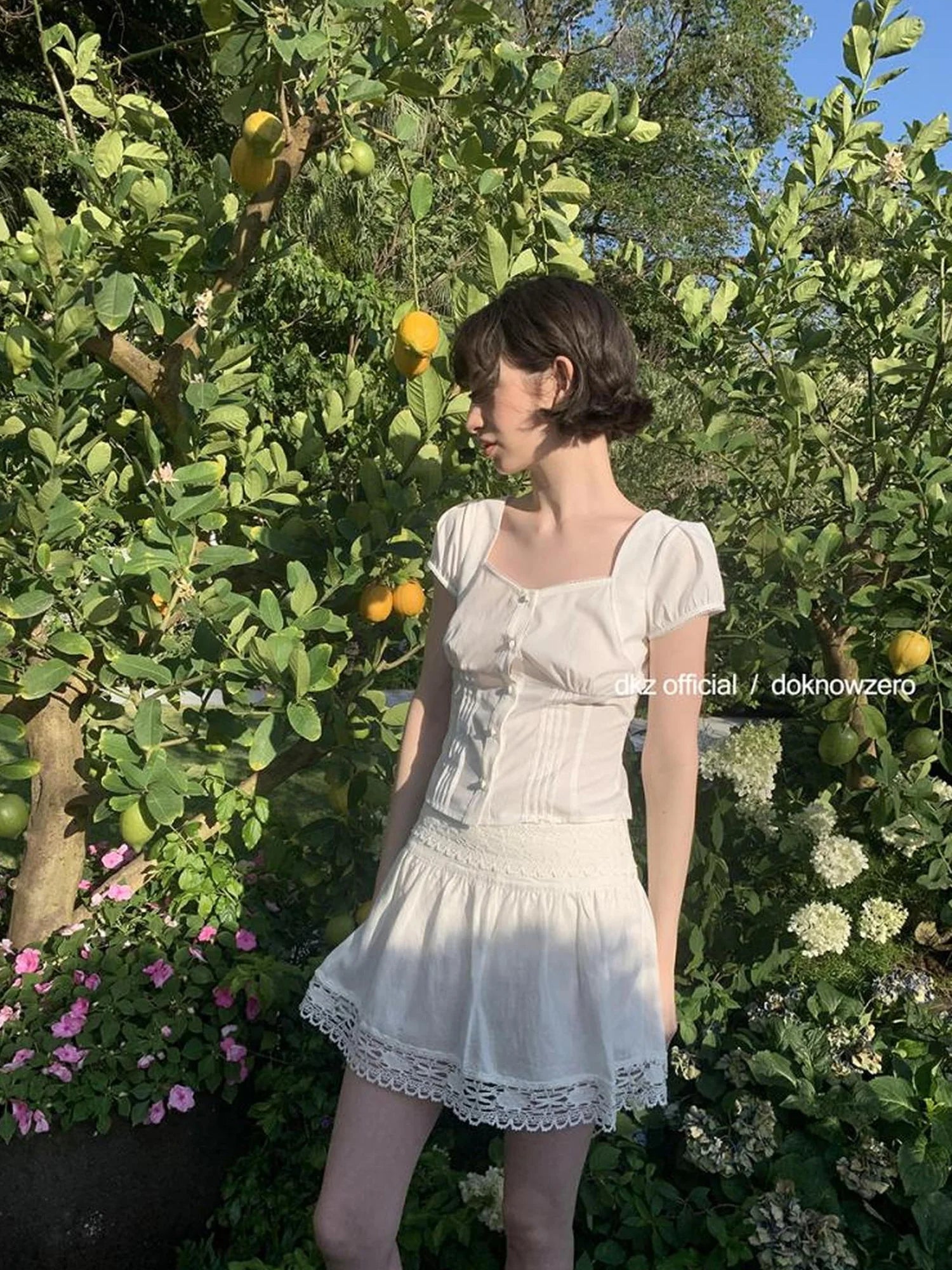 DKZ OFFICIAL Tencel Linen Blend Ballet Short Skirt With Lace Trim