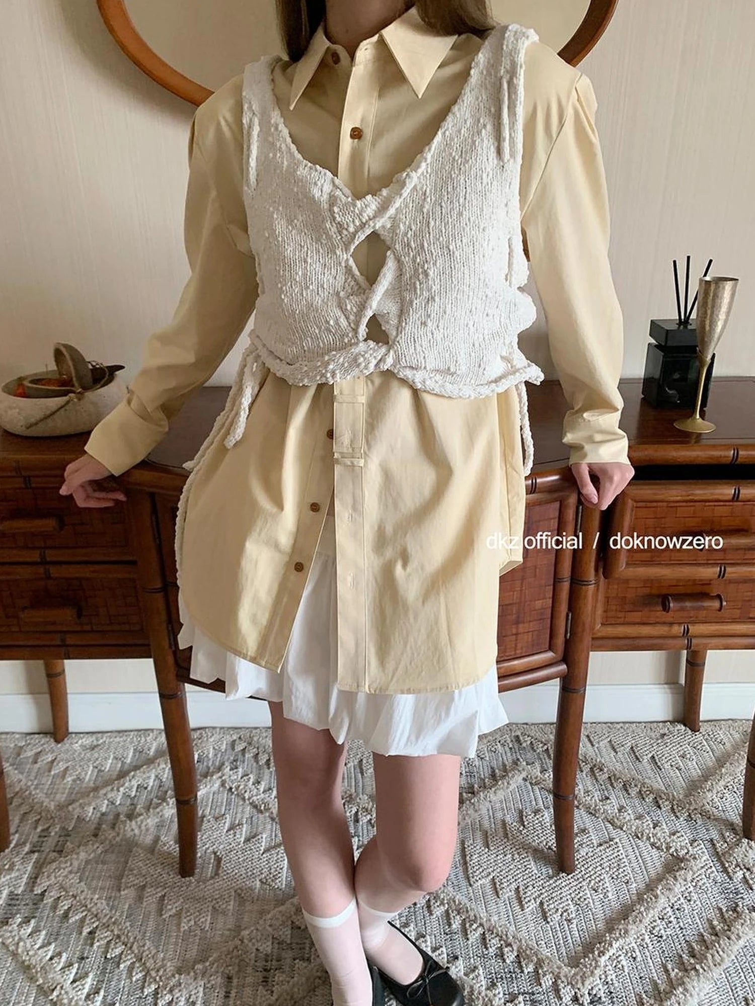 DKZ OFFICIAL Textured Knit Rope Tie Sleeveless Top