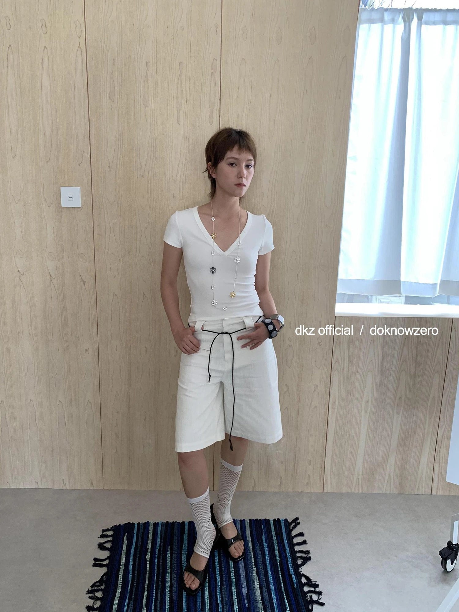 DKZ OFFICIAL Textured White Women&