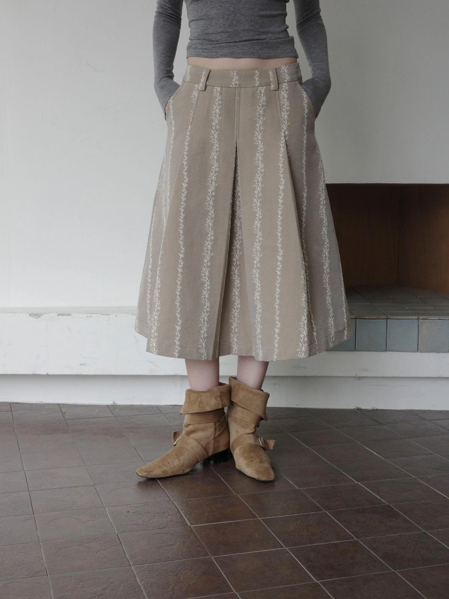 DKZ OFFICIAL Thickened Jacquard Long Pleated Skirt