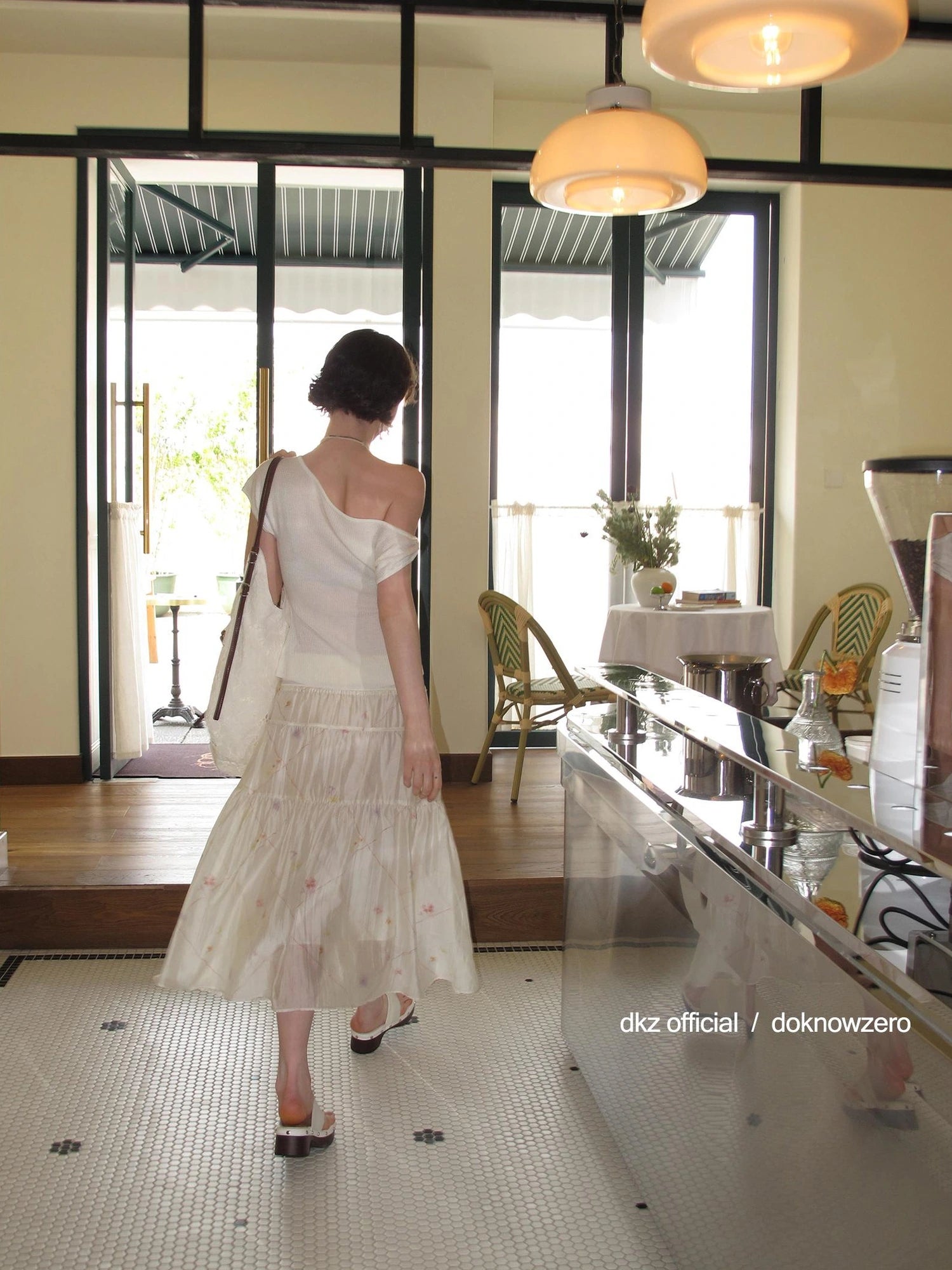 DKZ OFFICIAL Twisted Off Shoulder Knit Crop Top