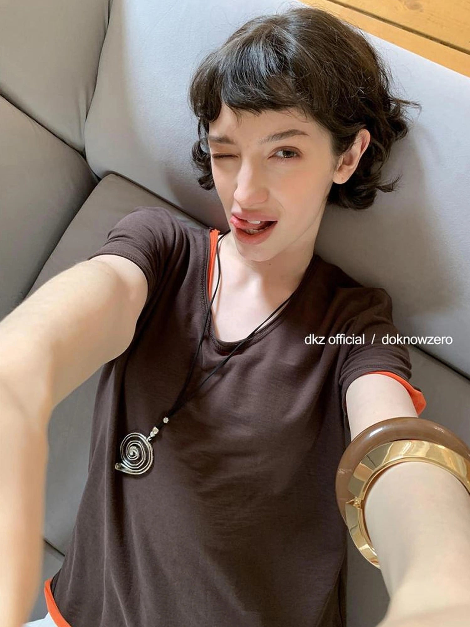 DKZ OFFICIAL U Neck High Twist Long Staple Cotton T-shirt