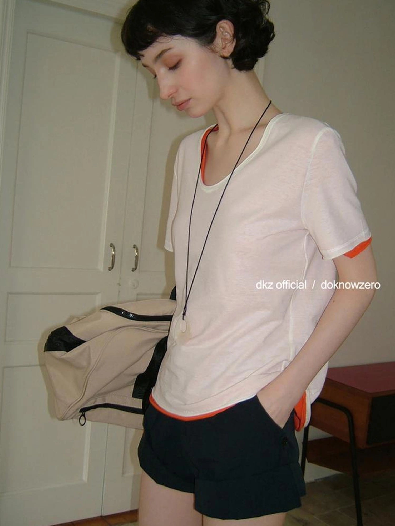 DKZ OFFICIAL U Neck High Twist Long Staple Cotton T-shirt