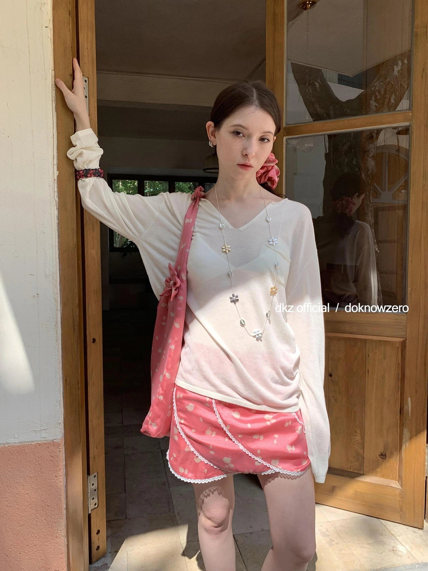 DKZ OFFICIAL V-Neck Acrylic Blend Knit Long Sleeve Top