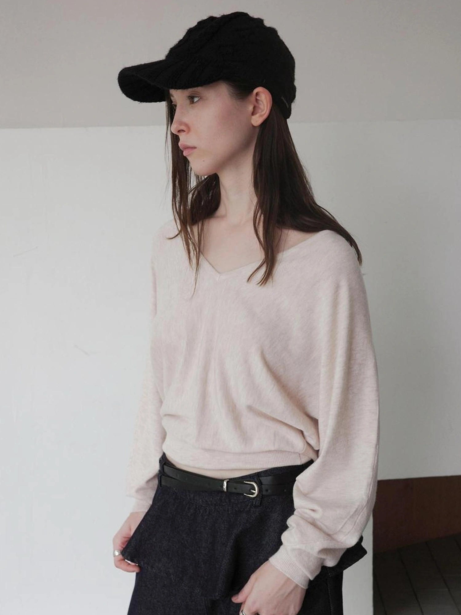 DKZ OFFICIAL V-Neck Batwing Sleeve Knitted Long Sleeve Top