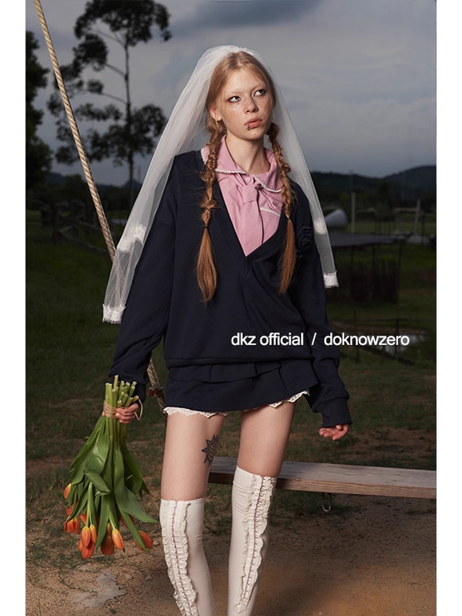 DKZ_OFFICIAL_V-Neck_Loose_Sweater_With_Lace_Tiered_Skirt_Set_MISSTT