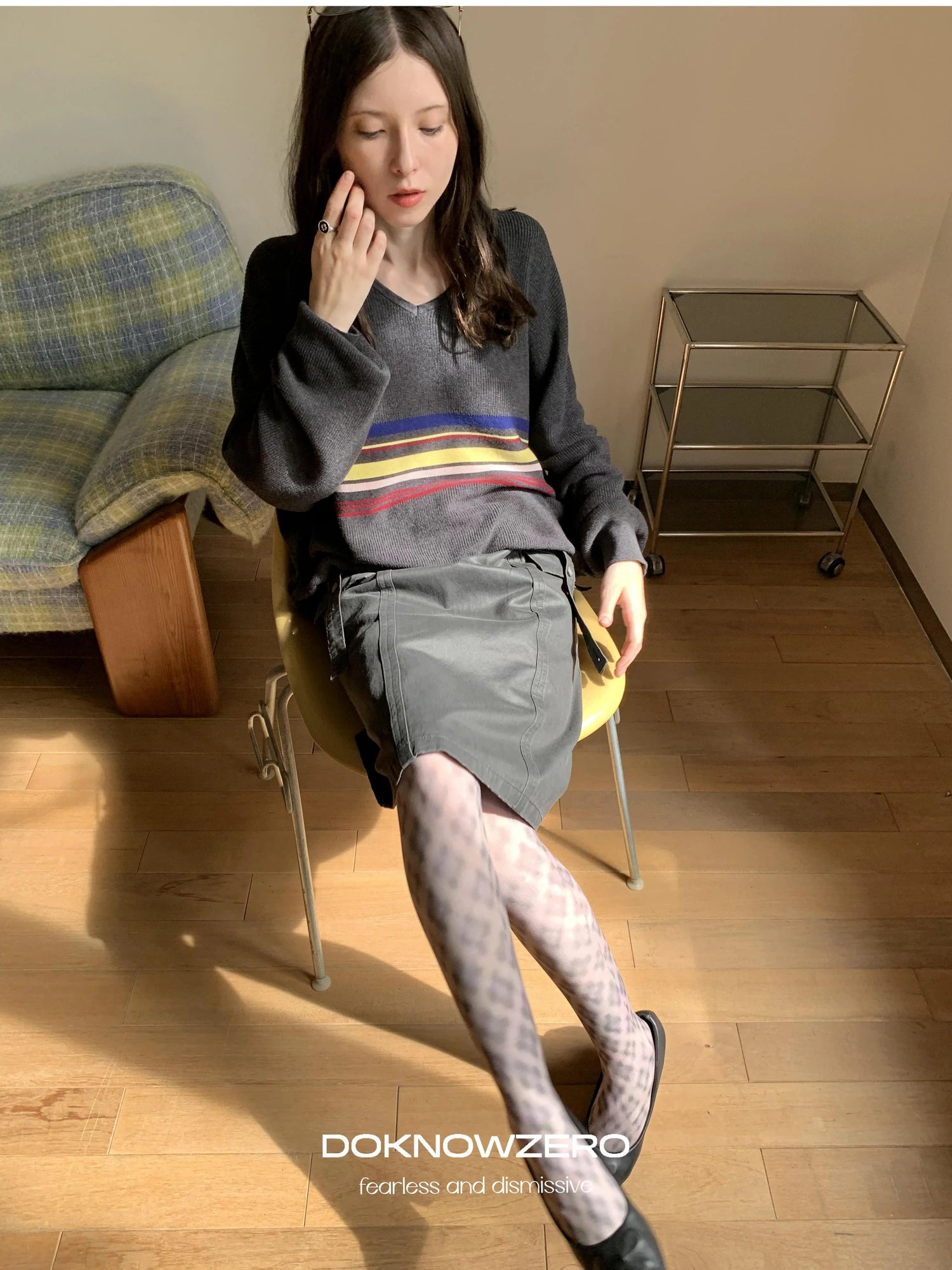 DKZ OFFICIAL V-Neck Sweater With Color Block Stripes