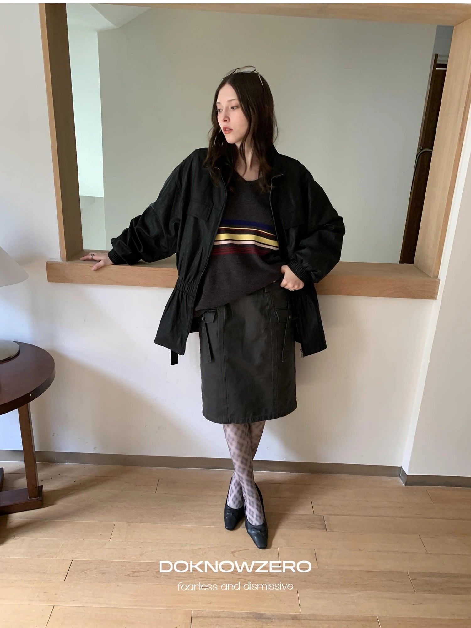 DKZ OFFICIAL V-Neck Sweater With Color Block Stripes