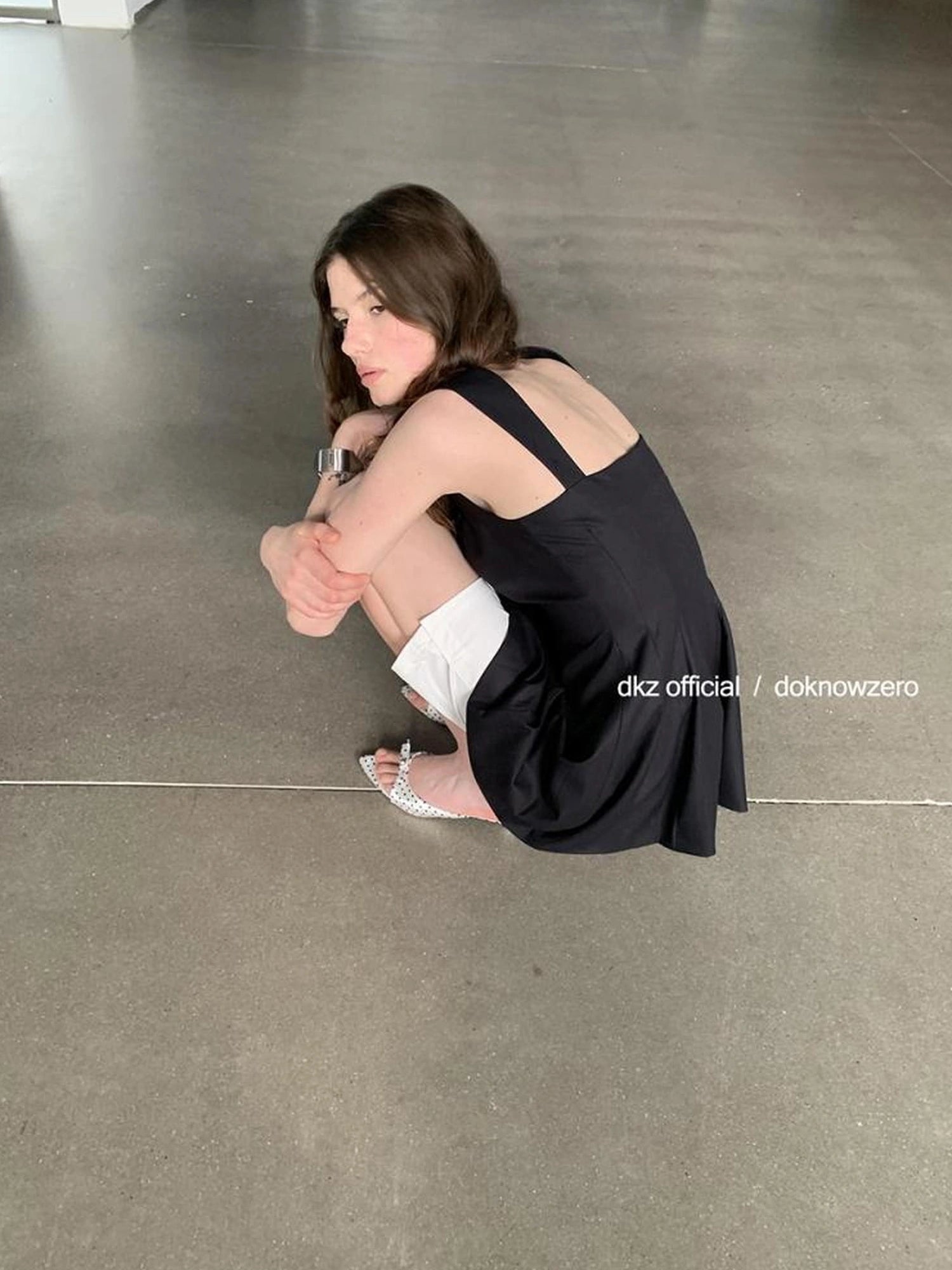 V-Neck Waist-Cinching Black Tank Top