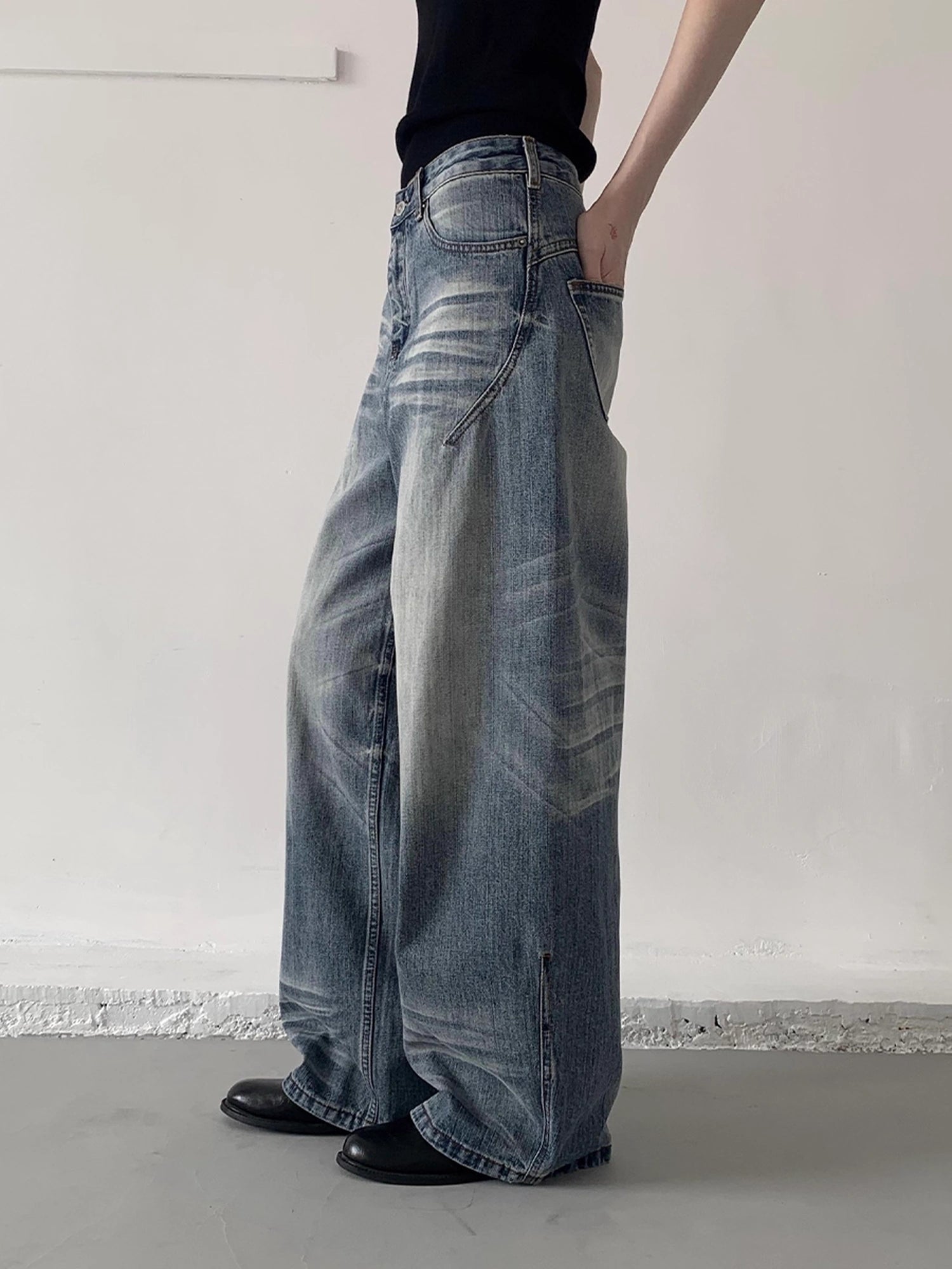 DKZ_OFFICIAL_Vintage_Blue_Washed_Wide_Leg_Denim_Pants_MISSTT