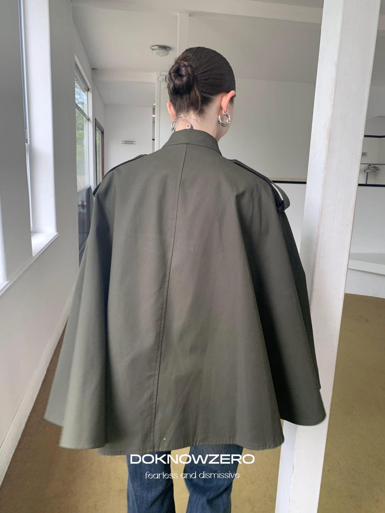 DKZ OFFICIAL Vintage British Style Cape Coat