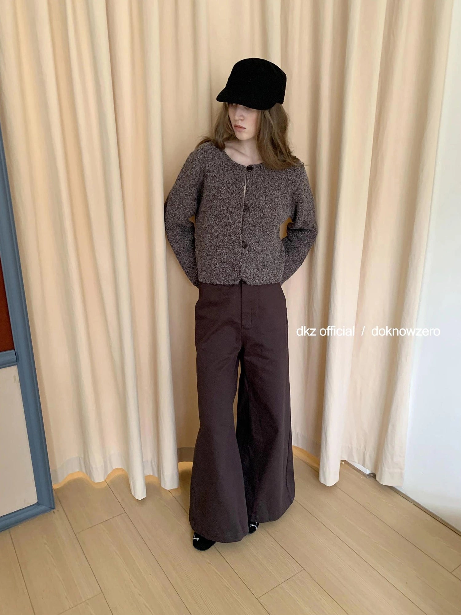 DKZ OFFICIAL Vintage Brown Acrylic Blend Knit Cardigan