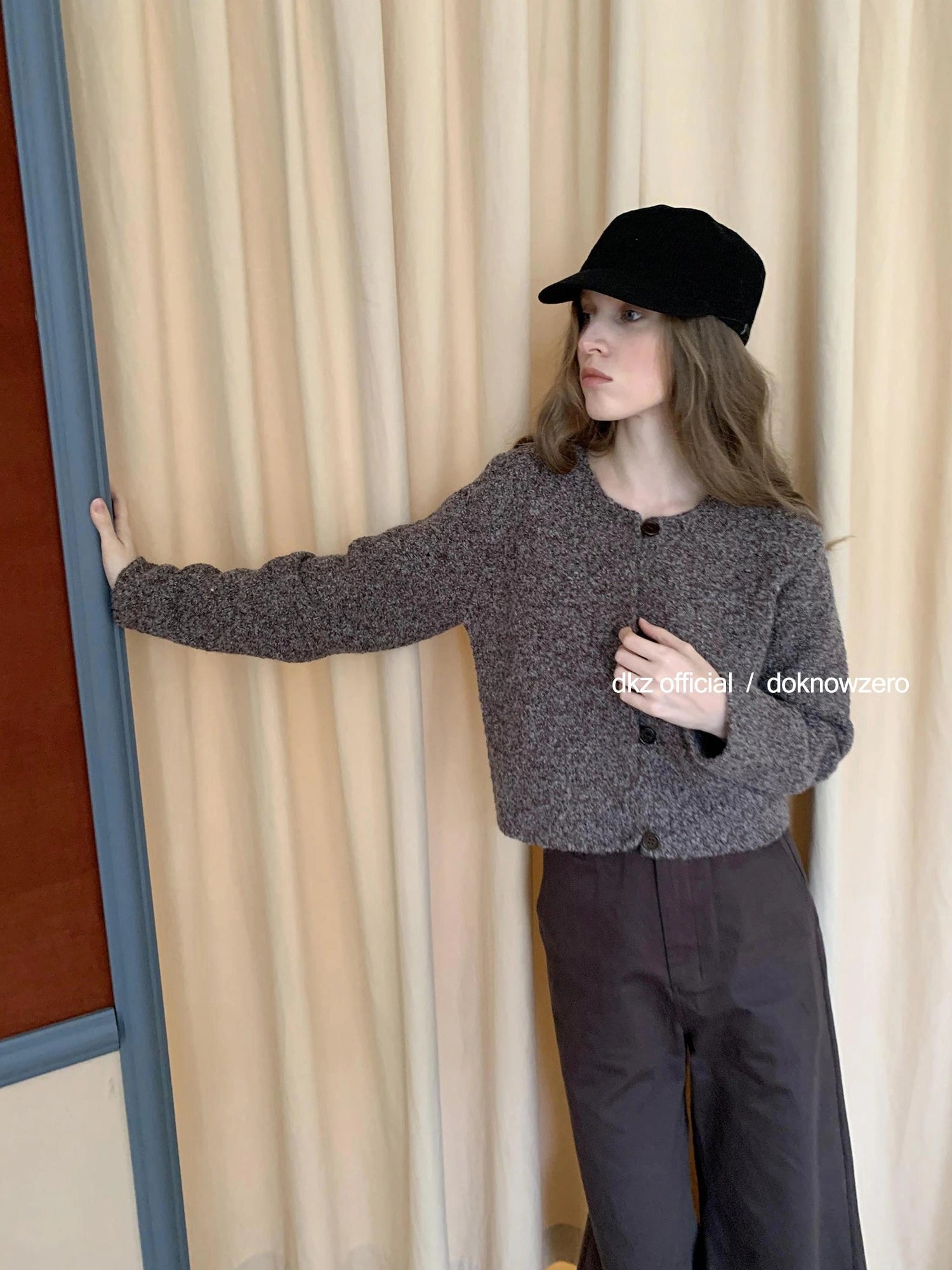 DKZ OFFICIAL Vintage Brown Acrylic Blend Knit Cardigan