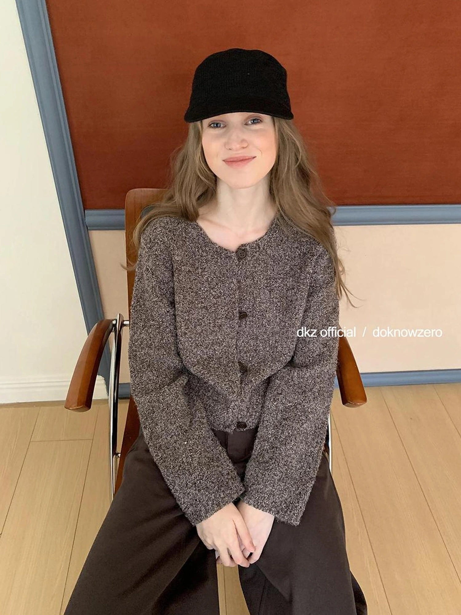 DKZ OFFICIAL Vintage Brown Acrylic Blend Knit Cardigan