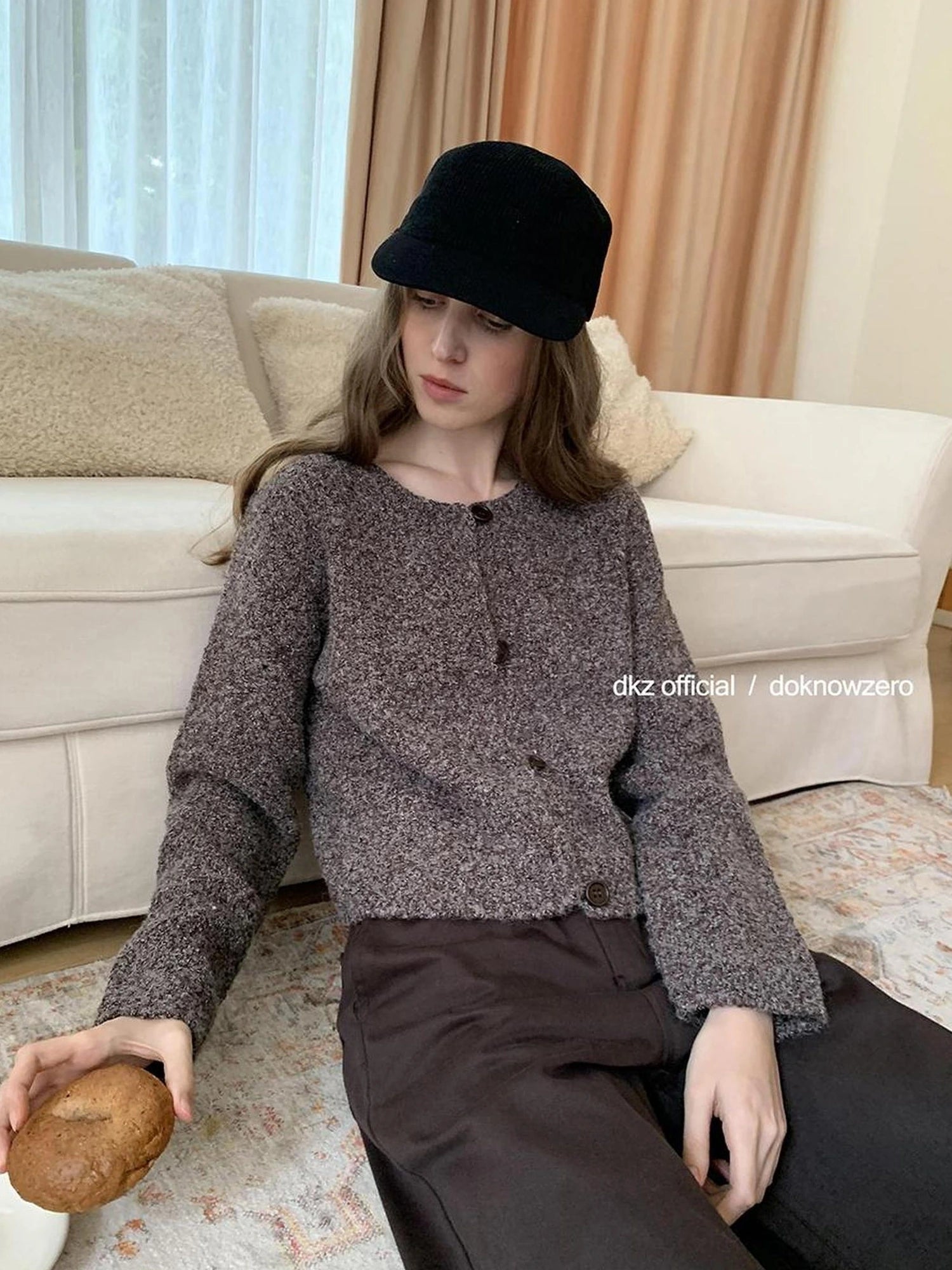 DKZ OFFICIAL Vintage Brown Acrylic Blend Knit Cardigan