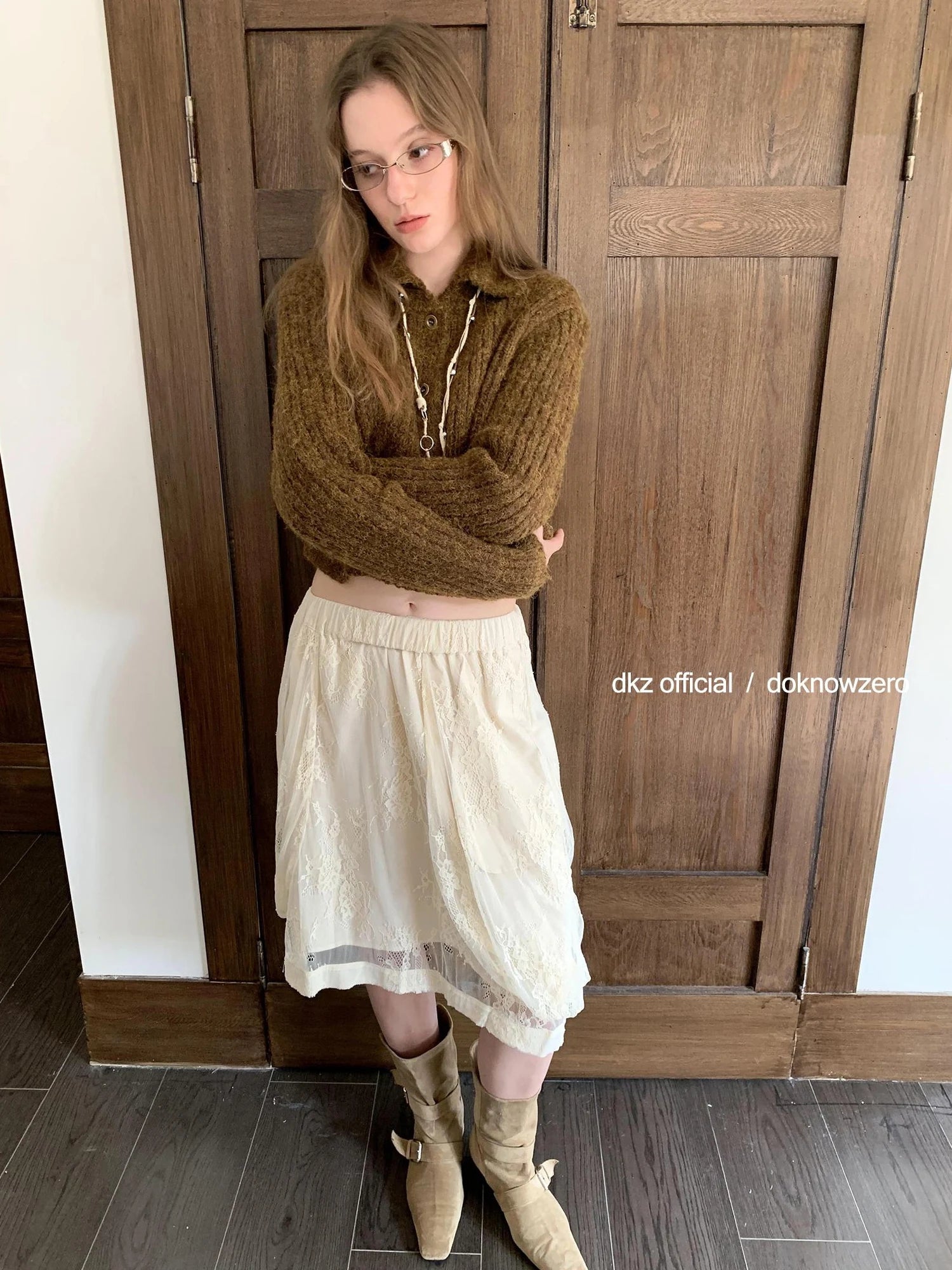 DKZ OFFICIAL Vintage Brown Knit Cardigan For Women Fall Retro Collar Casual Long Sleeve Top