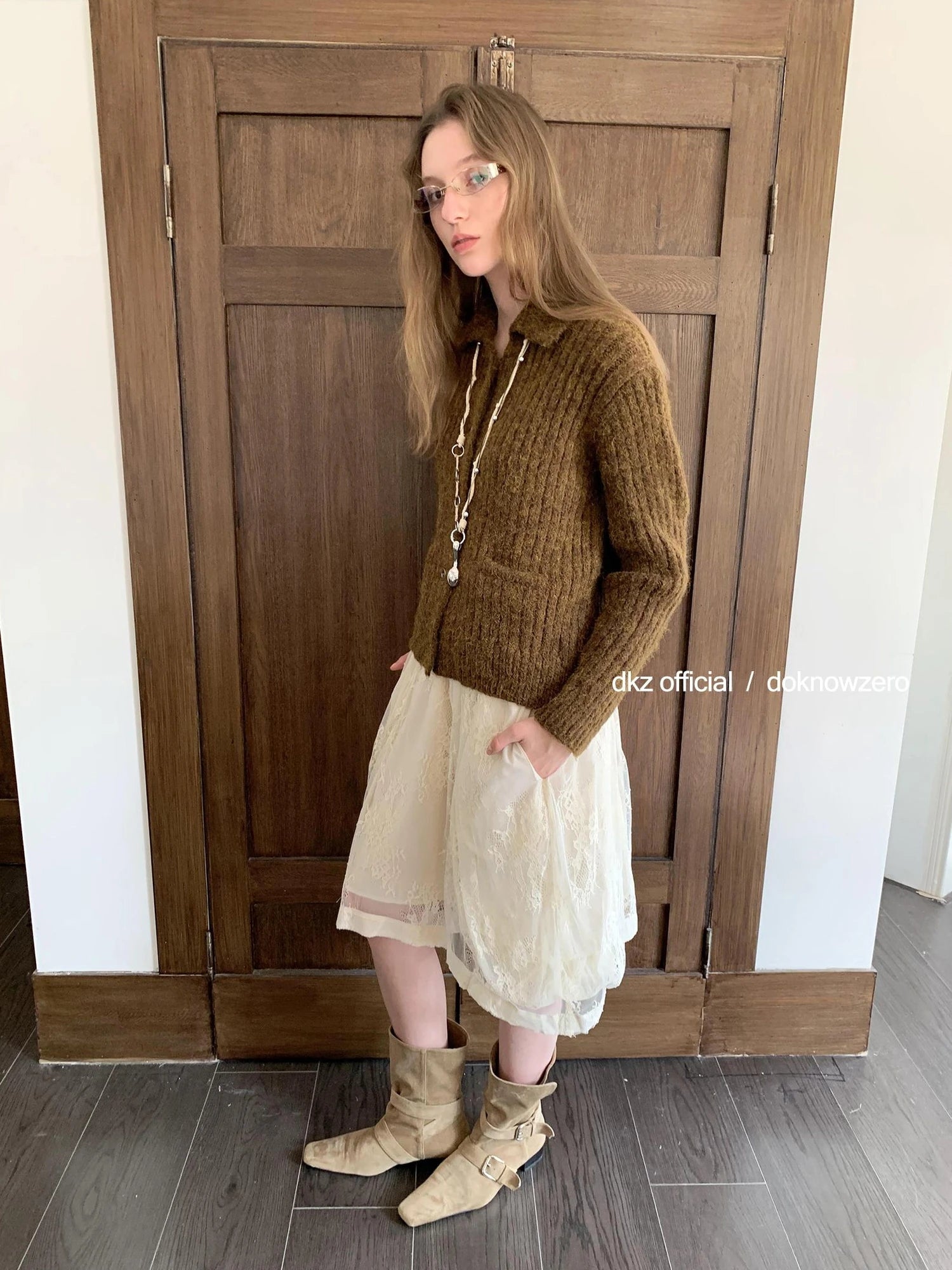 DKZ OFFICIAL Vintage Brown Knit Cardigan For Women Fall Retro Collar Casual Long Sleeve Top