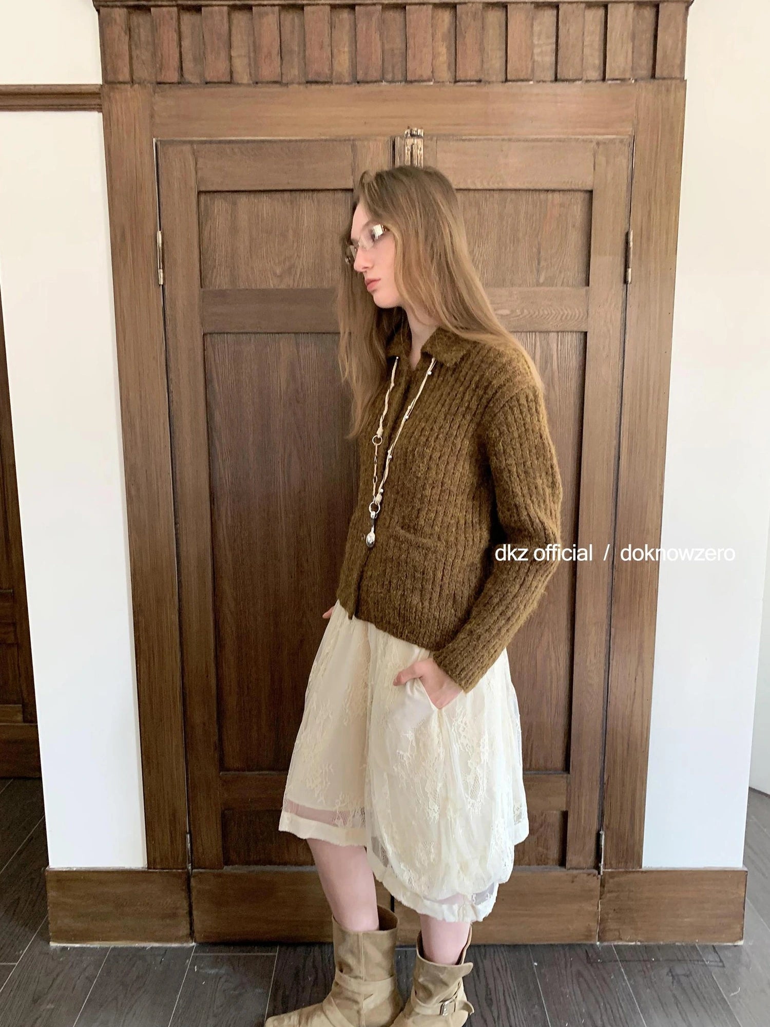 DKZ OFFICIAL Vintage Brown Knit Cardigan For Women Fall Retro Collar Casual Long Sleeve Top