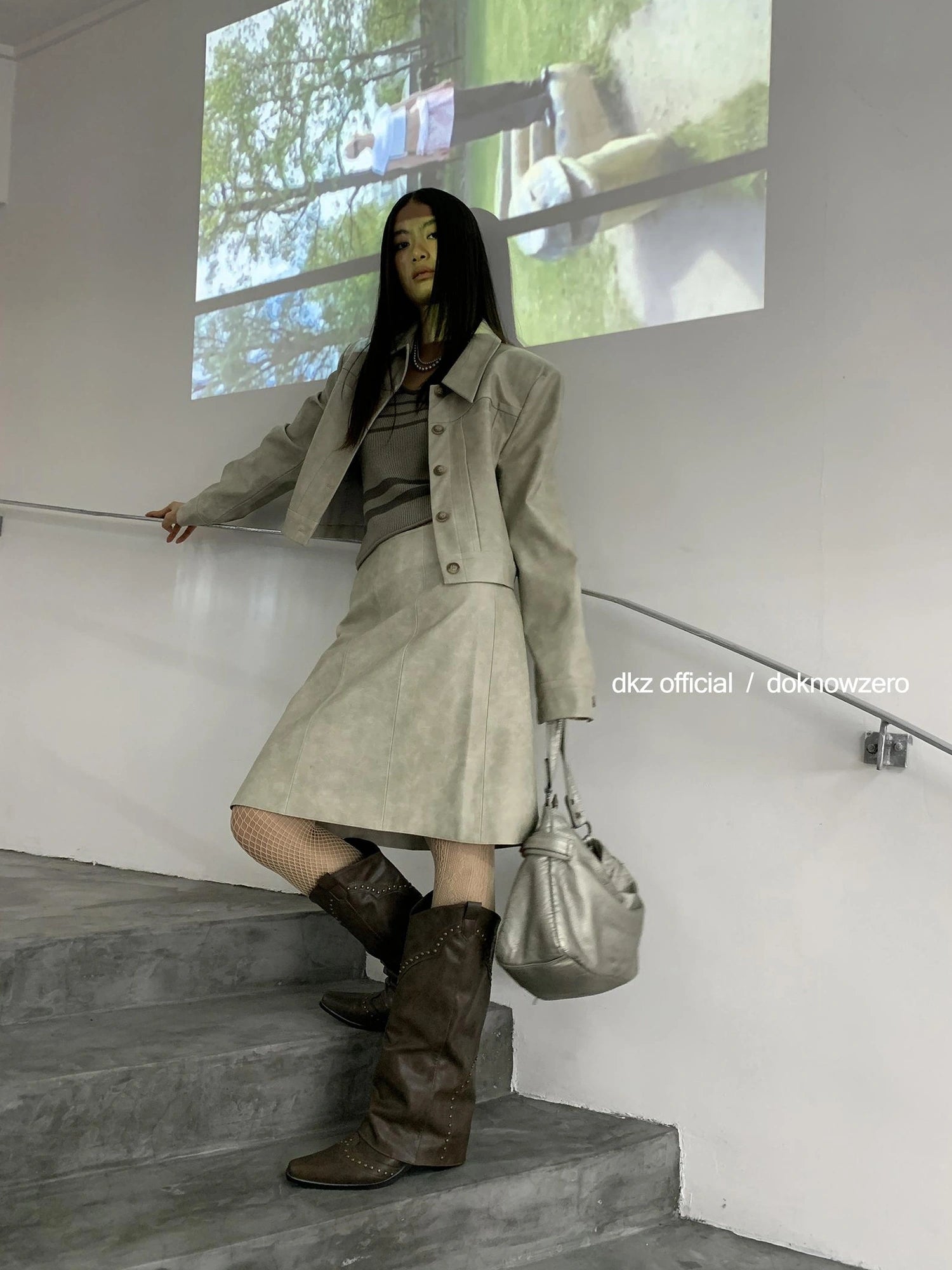 DKZ OFFICIAL Vintage PU Leather Midi Skirt With Distressed Finish