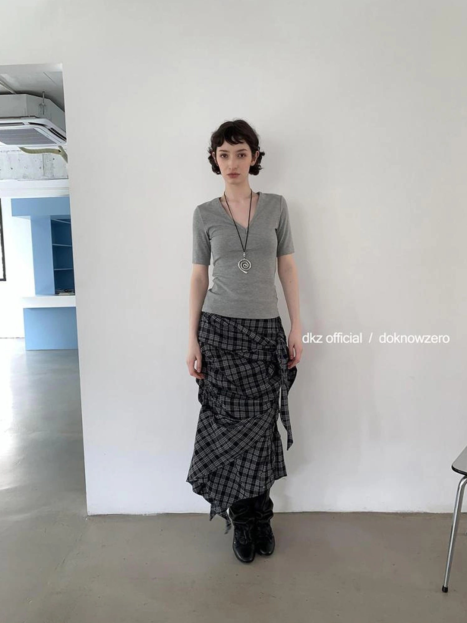 DKZ OFFICIAL Vintage Plaid Midi Skirt With Asymmetric Pleats